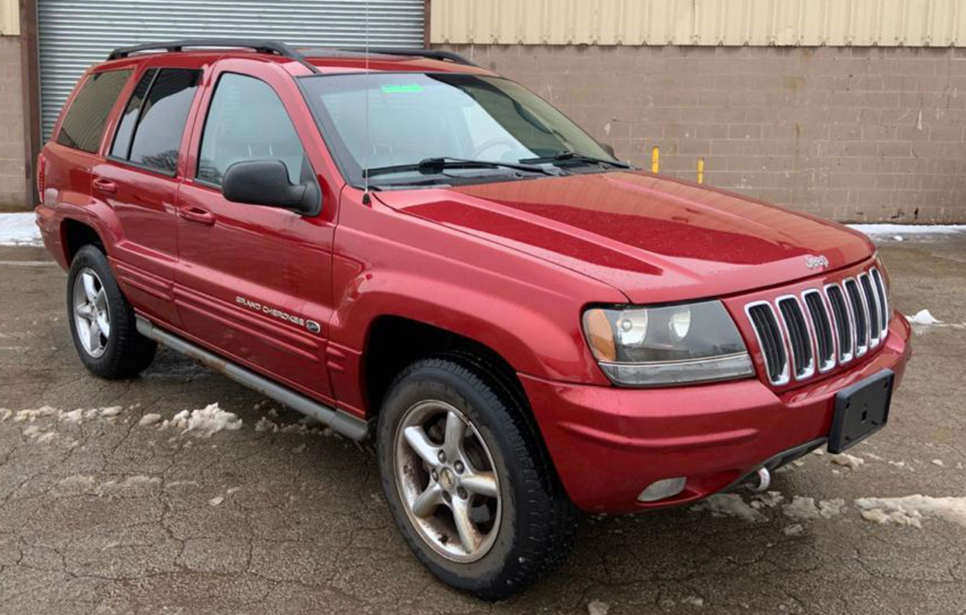 JEEP (2002) GRAND CHEROKEE OVERLAND 4X4 SUV WITH 4.7L 8 CYLINDER ENGINE, AUTOMATIC TRANSMISSION,