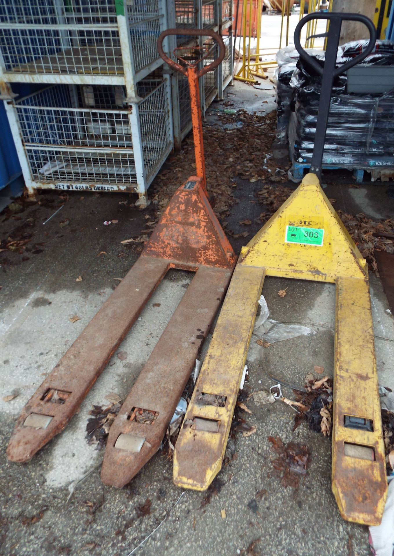 LOT/ (2) 5000 LB. CAPACITY PALLET JACKS