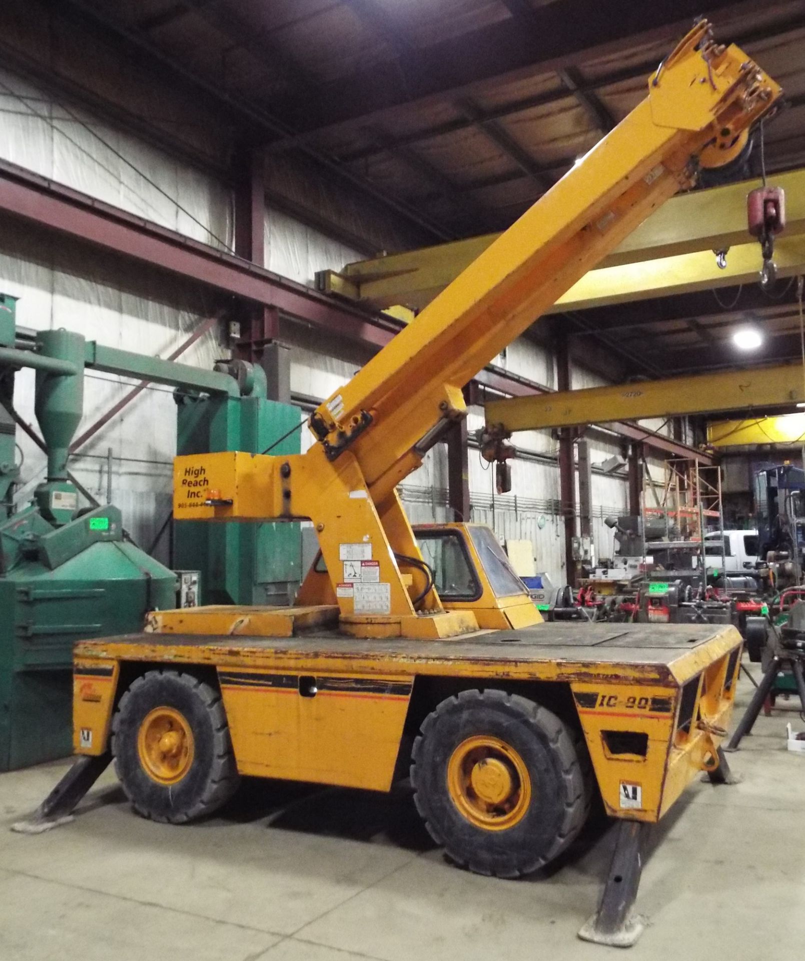 BRODERSON IC-80-2D DIESEL POWERED INDUSTRIAL CARRY DECK CRANE WITH 12,000 LB. CAPACITY 24' MAX. BOOM - Image 3 of 10