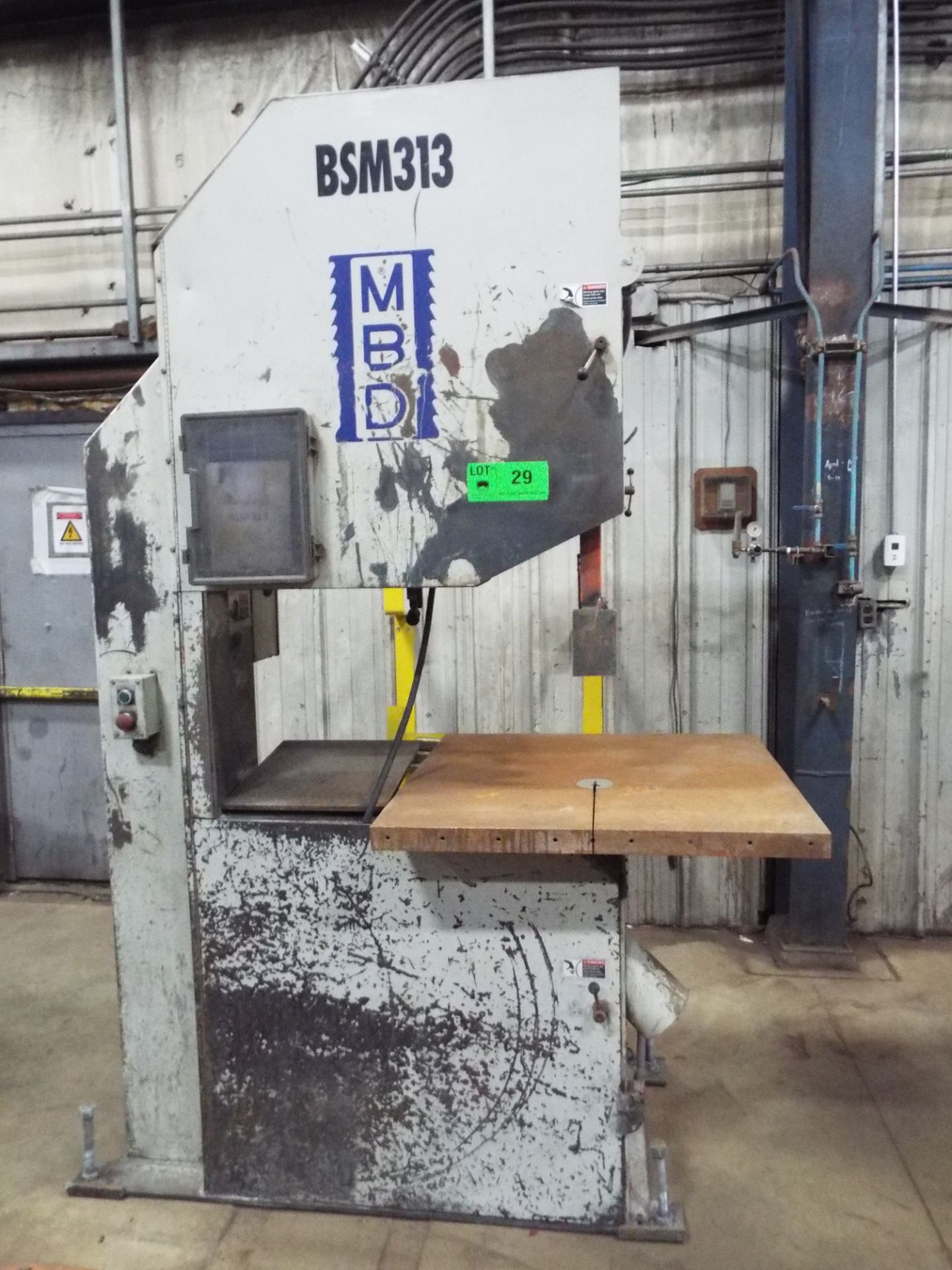 MBD BSM 313 HEAVY DUTY FLOOR TYPE VERTICAL BAND SAW WITH 36"X37" TABLE, 35" THROAT, 15" MAX WORK