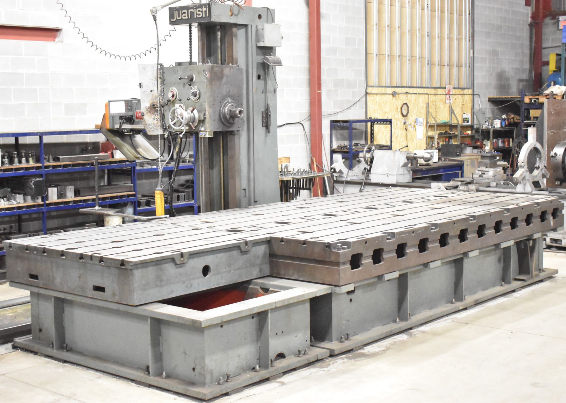 JUARISTI MDR-110 CM 4.25" FLOOR-TYPE HORIZONTAL BORING MILL WITH 4.25" SPINDLE, TRAVELS APPROX. 160"