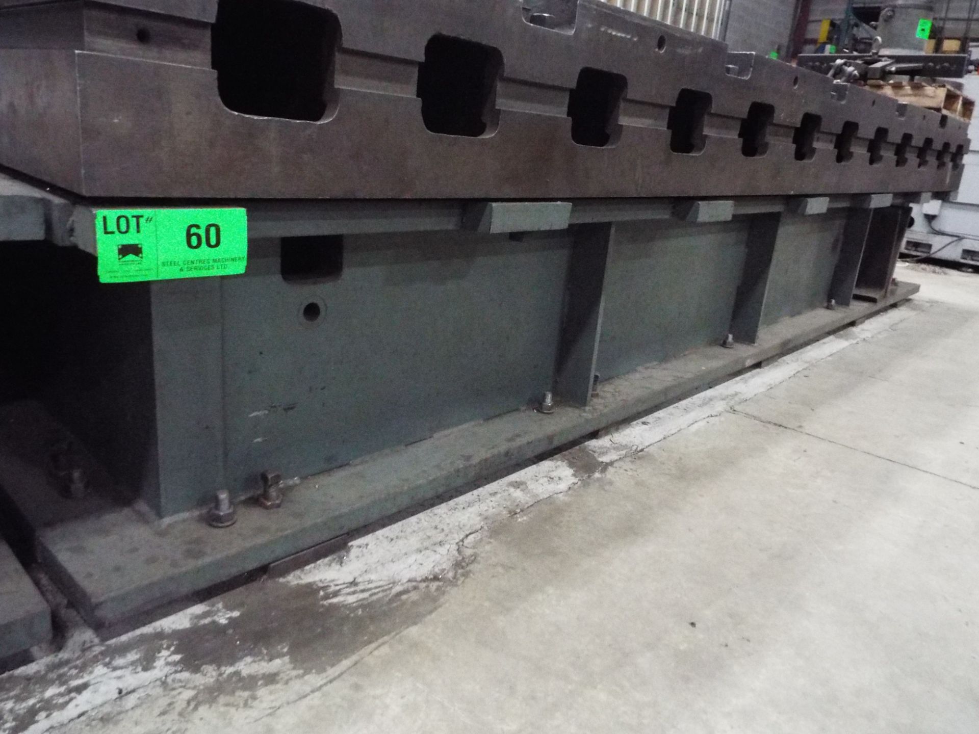 98"X177"X14" FLOOR PLATE STAND, S/N: N/A (CI) [RIGGING FEE FOR LOT #60 - $1200 CDN PLUS TAXES]