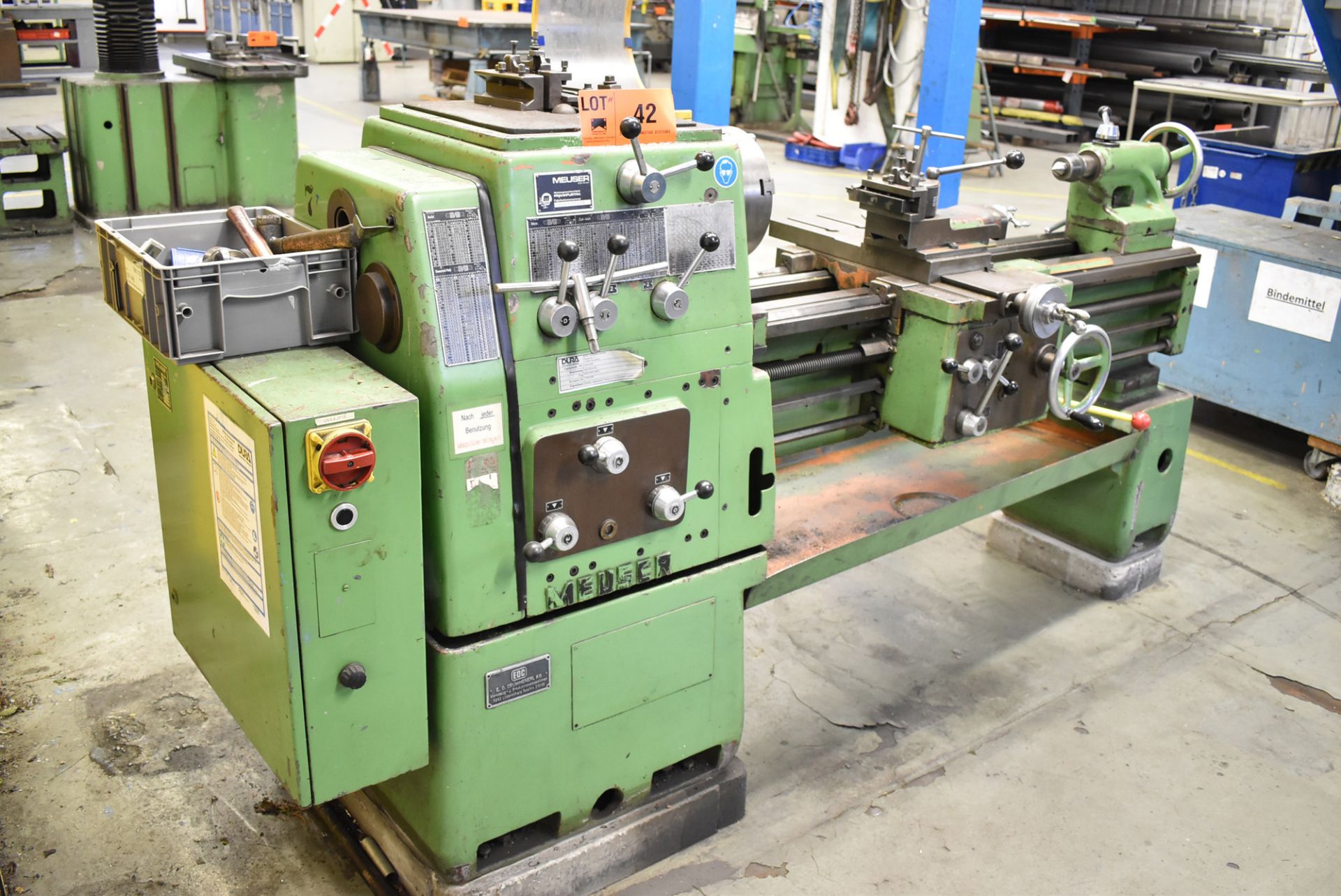 MEUSER MOL GAP BED ENGINE LATHE WITH 480 MM SWING, 1400 MM BETWEEN CENTERS, 40 MM SPINDLE BORE, - Image 3 of 13