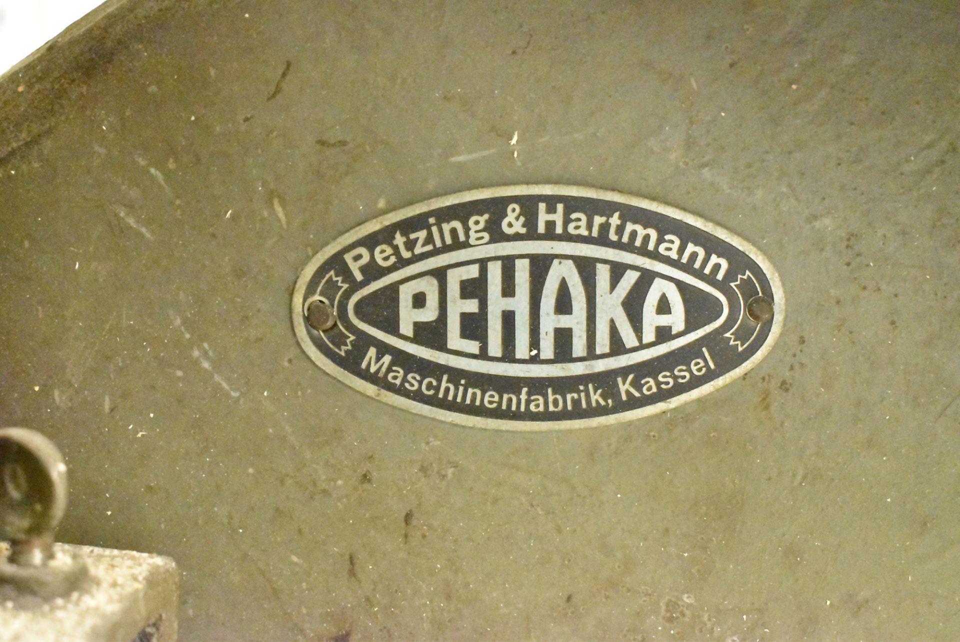 PETZING & HARTMANN PEHAKA VERTICAL BAND SAW WITH 780 MM THROAT, 770 MM X 780 MM TABLE, S/N N/A ( - Image 2 of 4