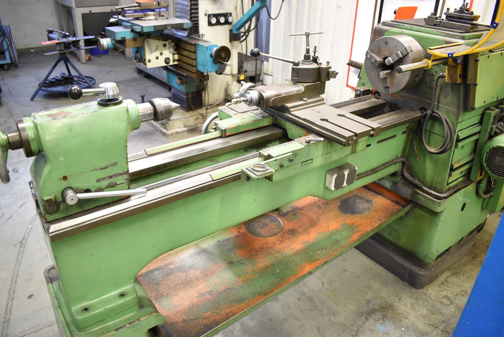 MEUSER MOL GAP BED ENGINE LATHE WITH 480 MM SWING, 1400 MM BETWEEN CENTERS, 40 MM SPINDLE BORE, - Image 8 of 13