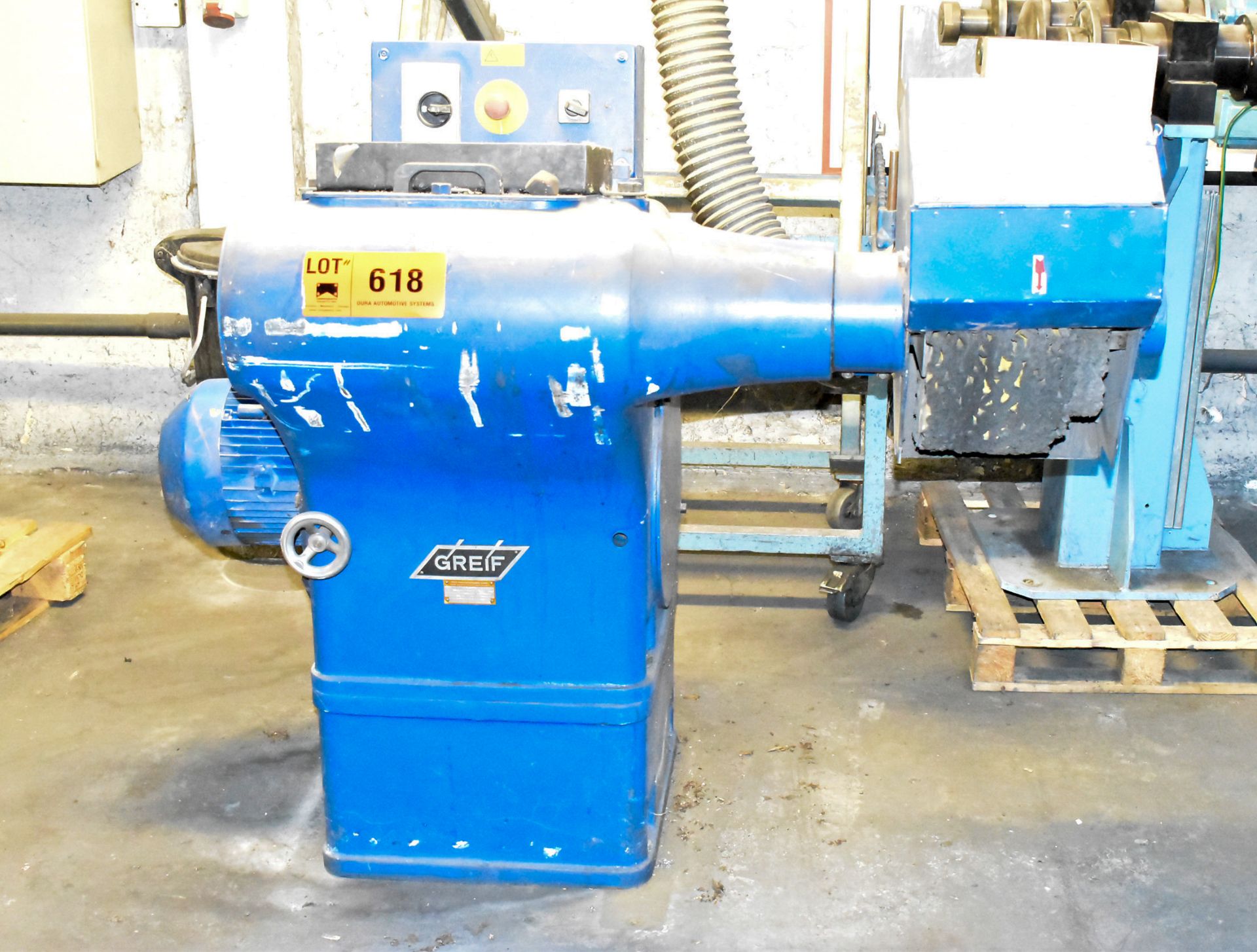 GRIEF SMG 73 5.5KW FLOOR TYPE BUFFER/POLISHER, S/N N/A (BAU 53) [Removal Fee = € 55 + applicable VAT