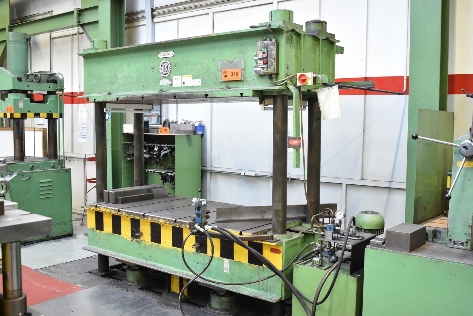 JDS 100 TON CAPACITY FOUR POST HYDRAULIC DIE TRYOUT PRESS WITH 2000 MM X 920 MM TABLE, S/N N/A ( - Image 2 of 6