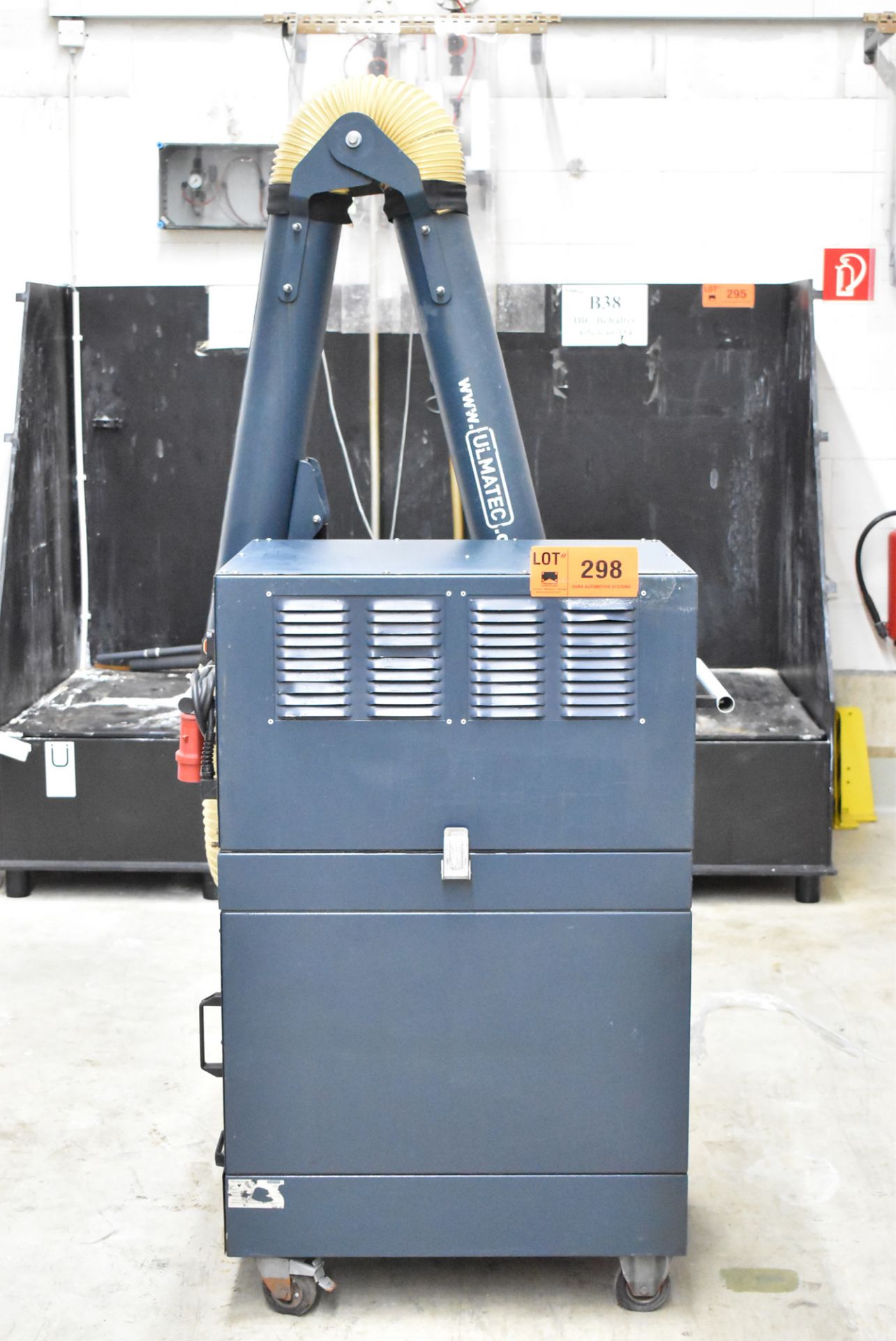 ULMATEC (2012) IRF 8-1-2 1.1KW PORTABLE WELDING FUME EXTRACTOR, S/N N/A (BAU 7) [Removal Fee = €