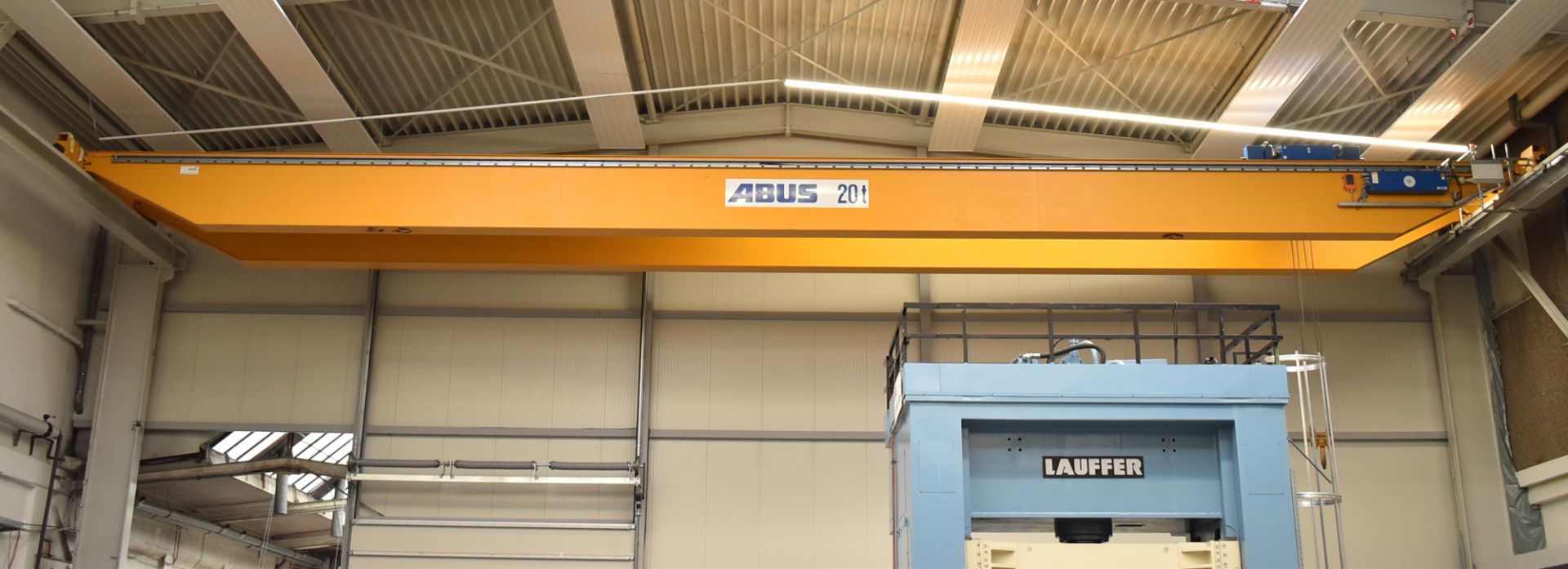 ABUS (2018) 20 TON CAPACITY DOUBLE GIRDER TOP RUNNING OVERHEAD CRANE WITH 24.75 M SPAN, 9.5 M HEIGHT - Image 4 of 7