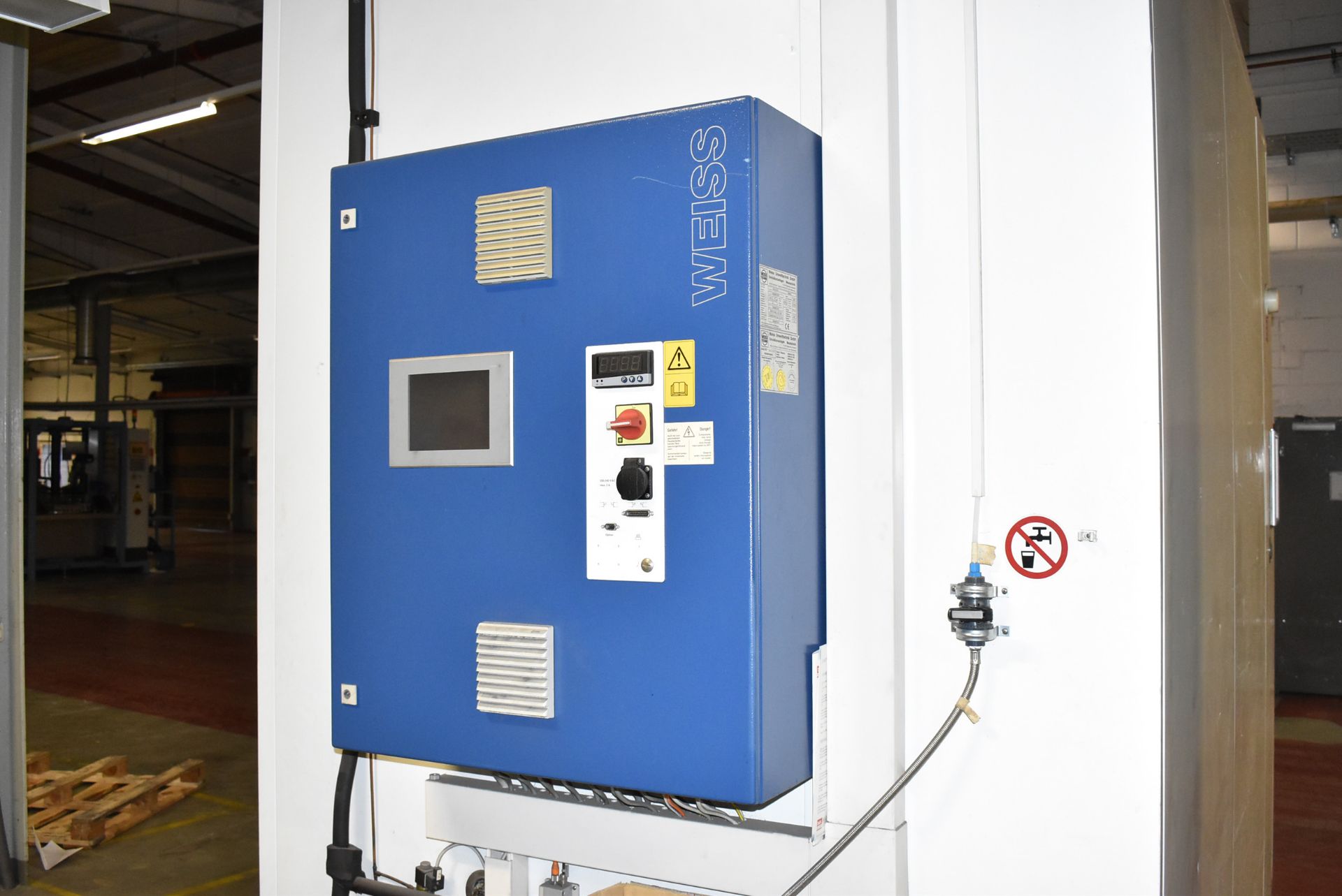 WEISS TECHNIK (2008) WK 8/2045 ENVIRONMENTAL CHAMBER WITH SIEMENS TOUCH SCREEN PLC CONTROL, +20 - Image 6 of 7