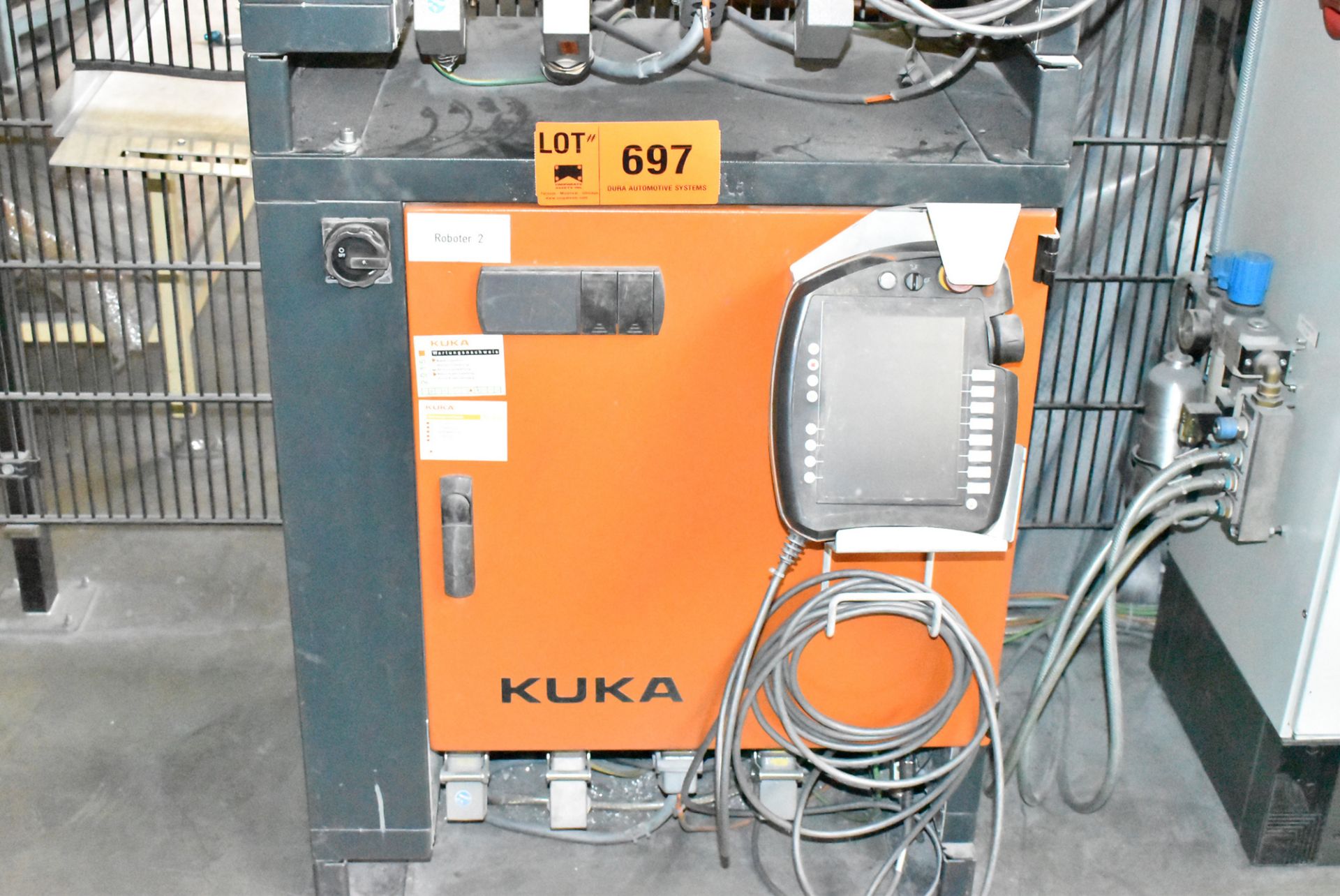KUKA (2012) KR 30-3 6 AXIS ROBOT WITH KUKA KRC4 CONTROL & TEACH PENDANT, 50 KG LOAD CAP., S/N 696625