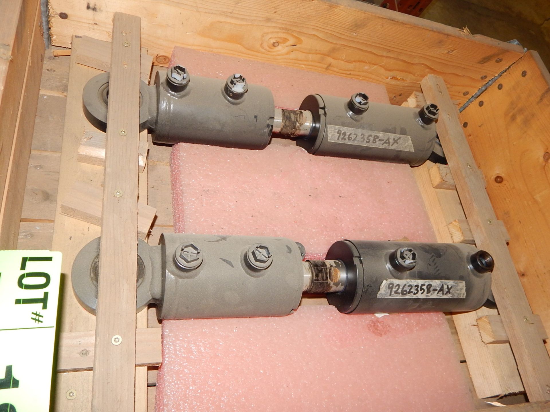 LOT/ CURRENT COLLECTOR VERT MOTION CYLINDER (CMD) - Image 2 of 2