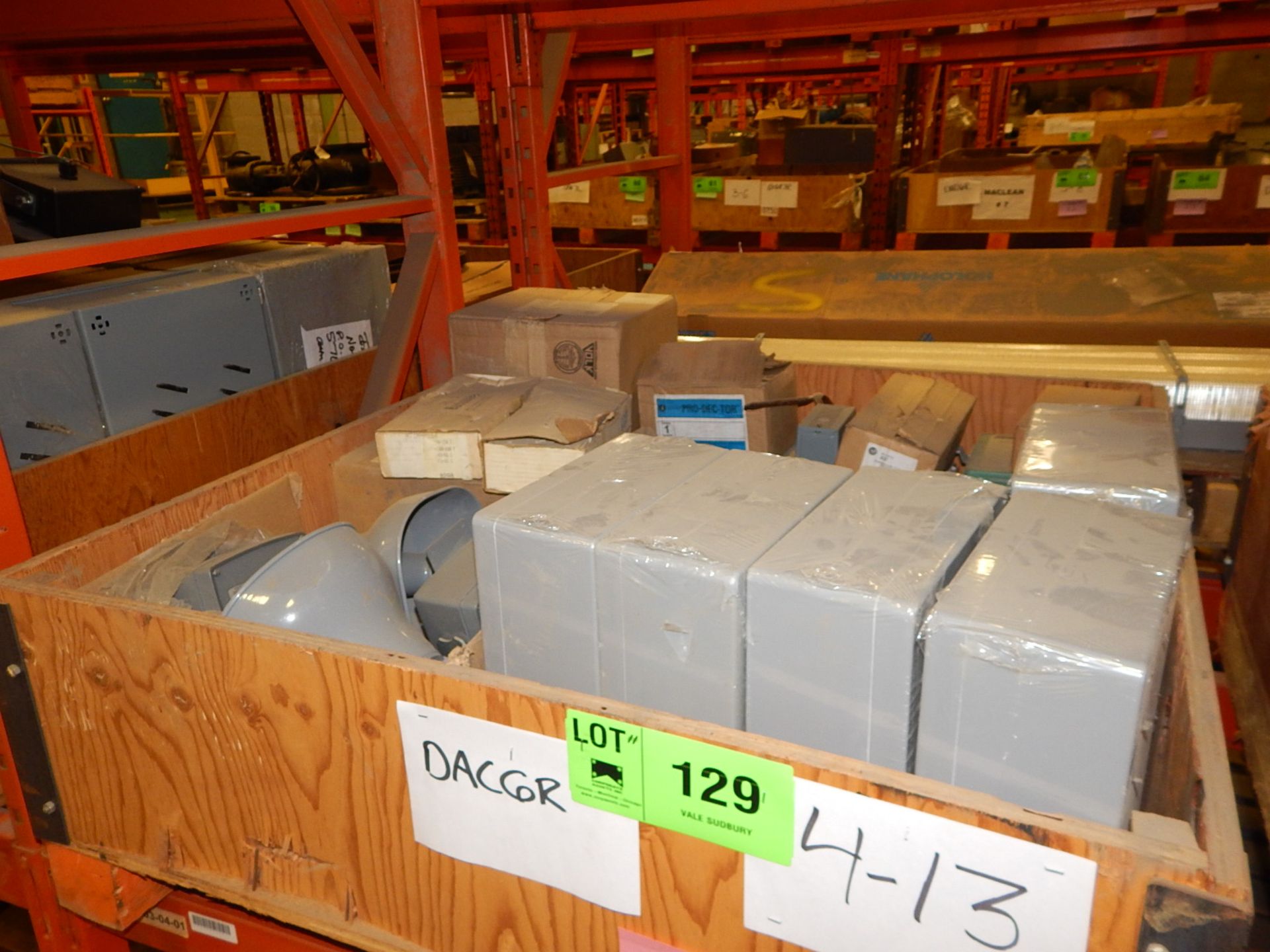 LOT/ ELECTRICAL ENCLOSURES AND PARTS (CMD)