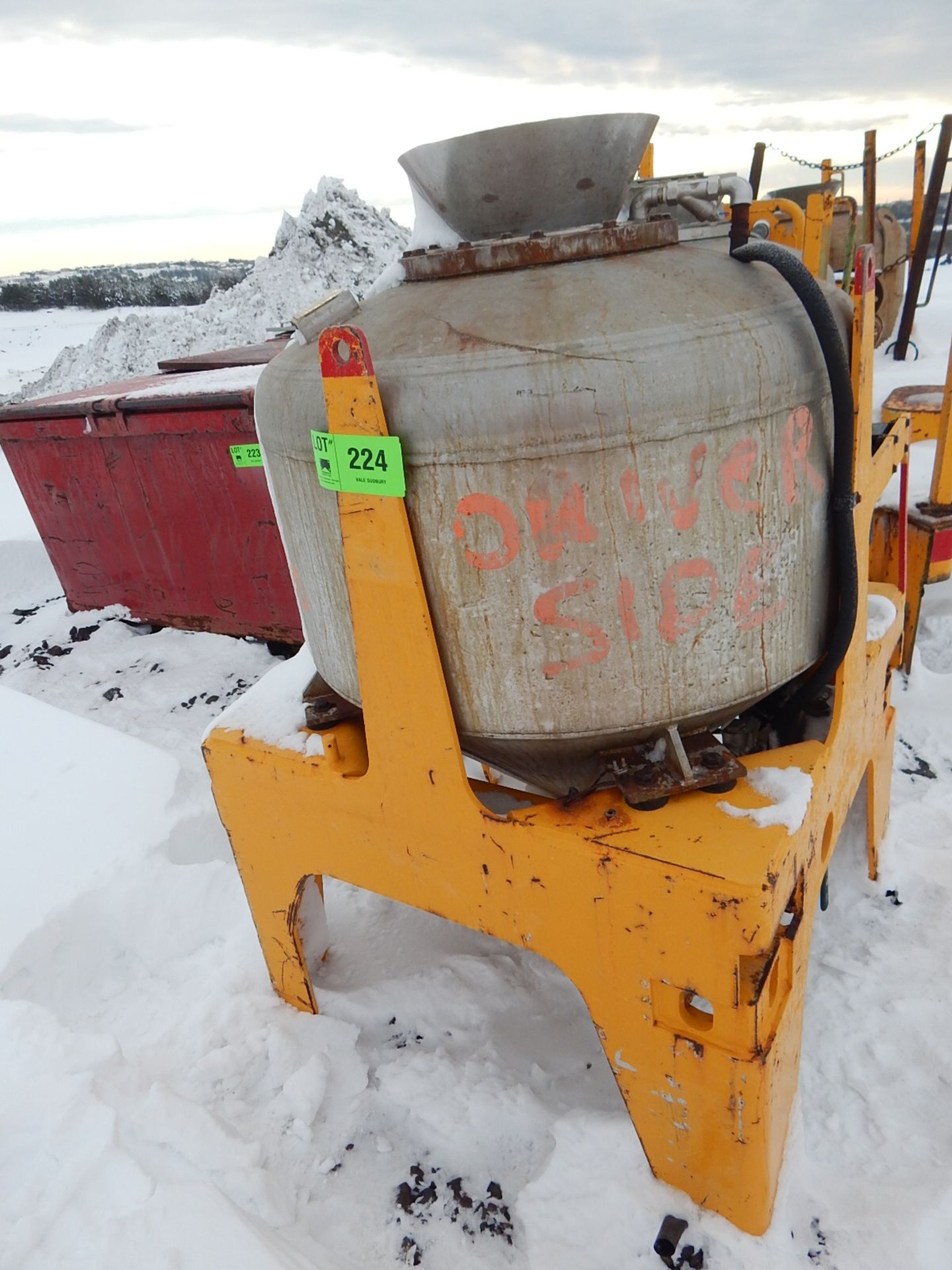 LOT/ (2) ANFO LOADER TANKS (YARD 1)