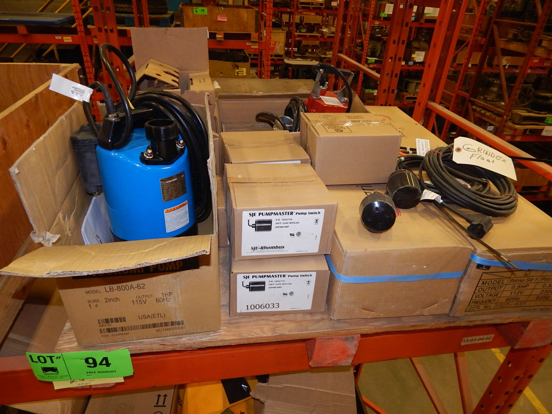 LOT/ SUBMERSIBLE PUMPS AND SWITCHES (CMD) - Image 2 of 4