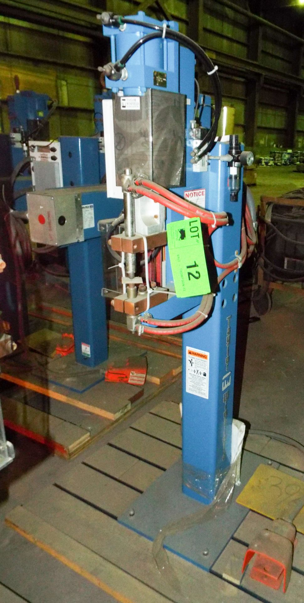 TAYLOR WINFIELD NV-1 SPOT WELDERS WITH UNITROL SOLUTION DIGITAL CONTROL, 20 KVA, 575V, 8" THROAT, 6"