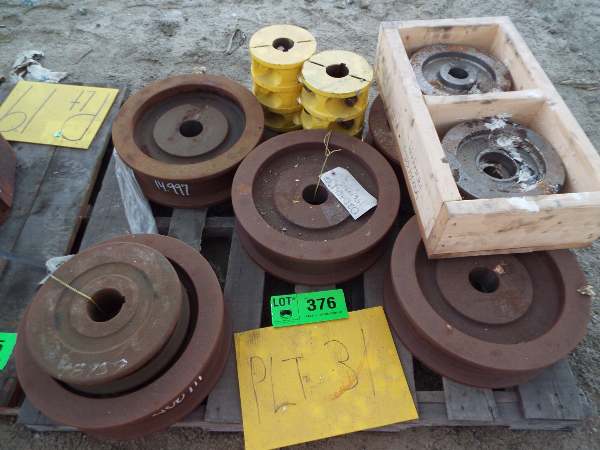 LOT/ CONTENTS OF SKID - (1) BRIDGE CRANE IDLER ASSEMBLY; (1) SHEPPARD NILES HOIST COUPLING; (1)