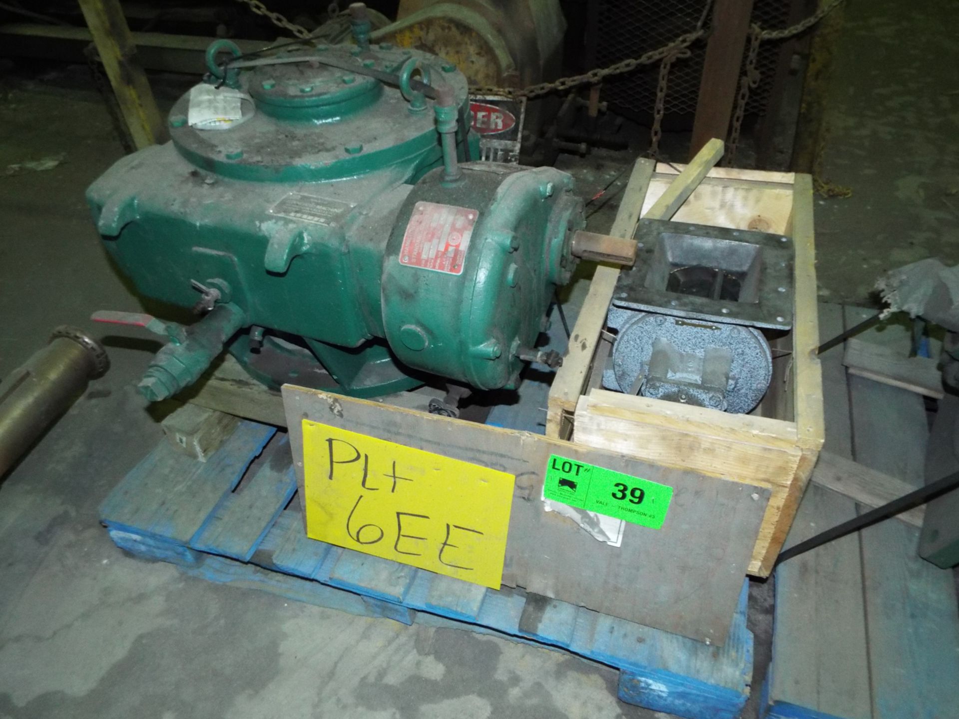 LOT/ CONTENTS OF SKID - HAMILTON GEAR 30:1 RATIO WORM TYPE GEARBOX (PLT 6EE)