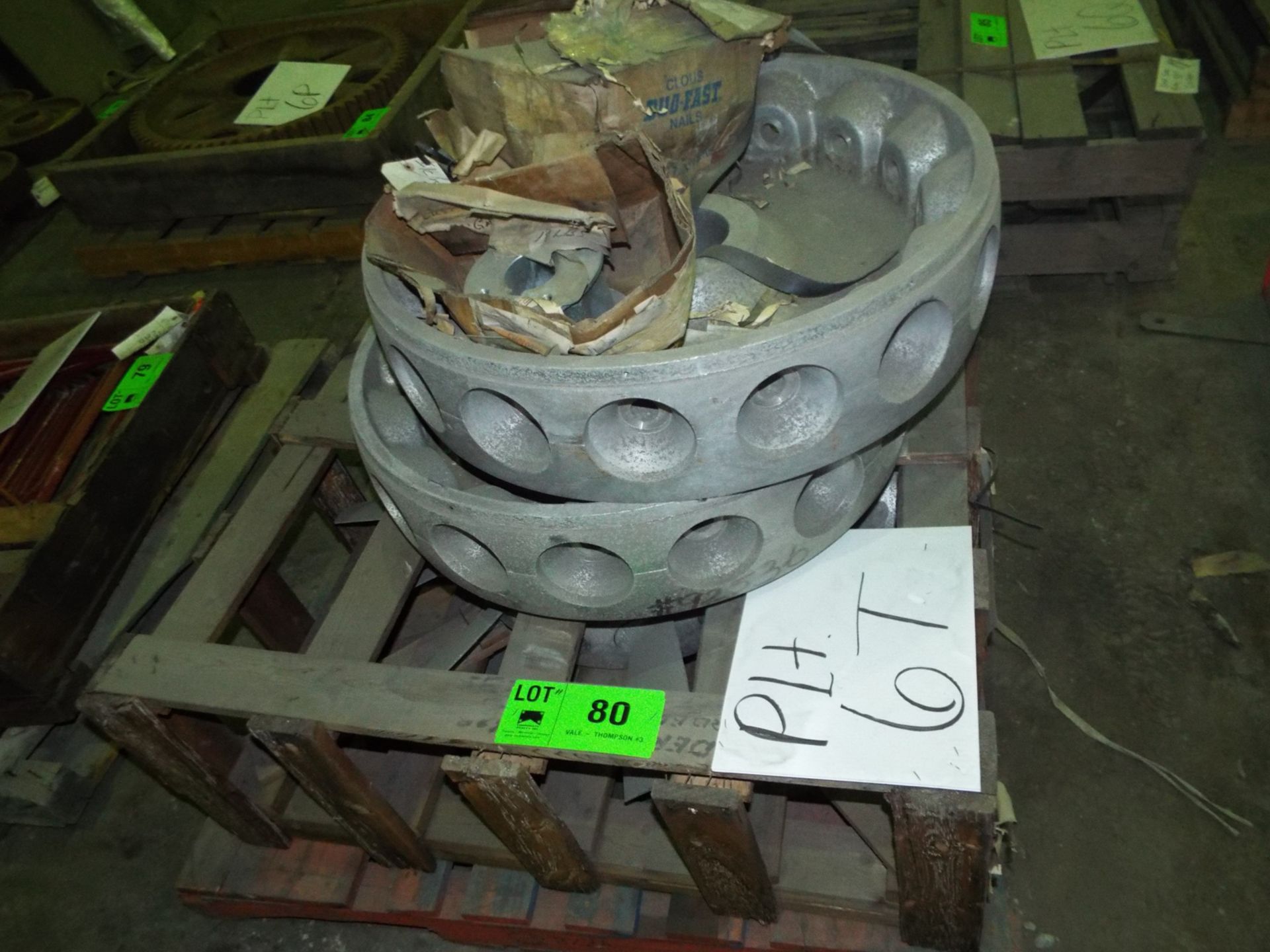 LOT/ CONTENTS OF SKID - (2) IMPELLER FAN ROTOR HUBS, 38" IMPELLER FAN WITH HUB & BLADE (PLT 6T)