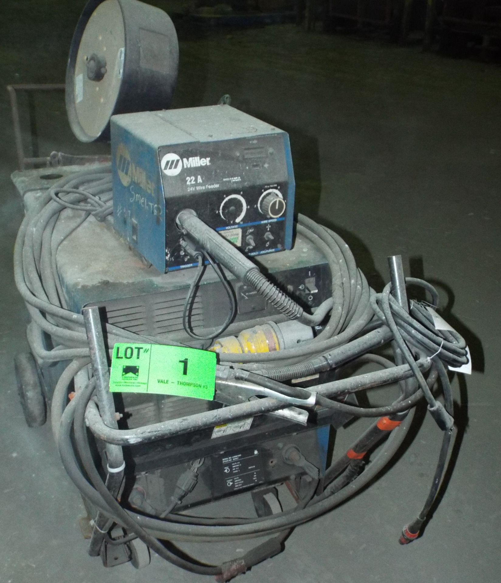 MILLER CP-302 MIG WELDER WITH MILLER 22A WIRE FEEDER, CABLES & GUN, S/N: LH290100C