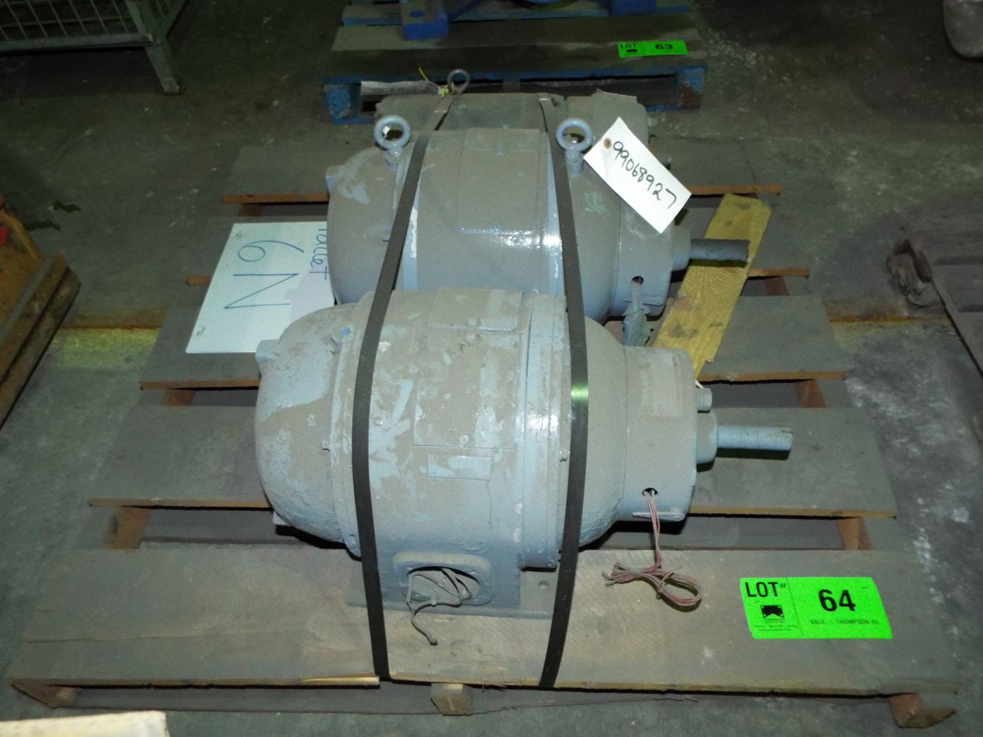 LOT/ CONTENTS OF SKID - (1) HOIST MOTOR 7.5 HP, 1800 RPM, 575V, 3PH, 60HZ, 254U, WITH MAGNETIC