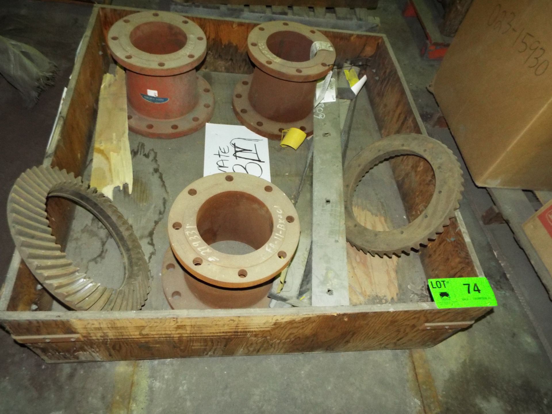 LOT/ CONTENTS OF SKID - (3) 10" TO 8" PIPE REDUCERS, (3) TYPE WEAR PLATE LINERS, (1) TYLER WEAR