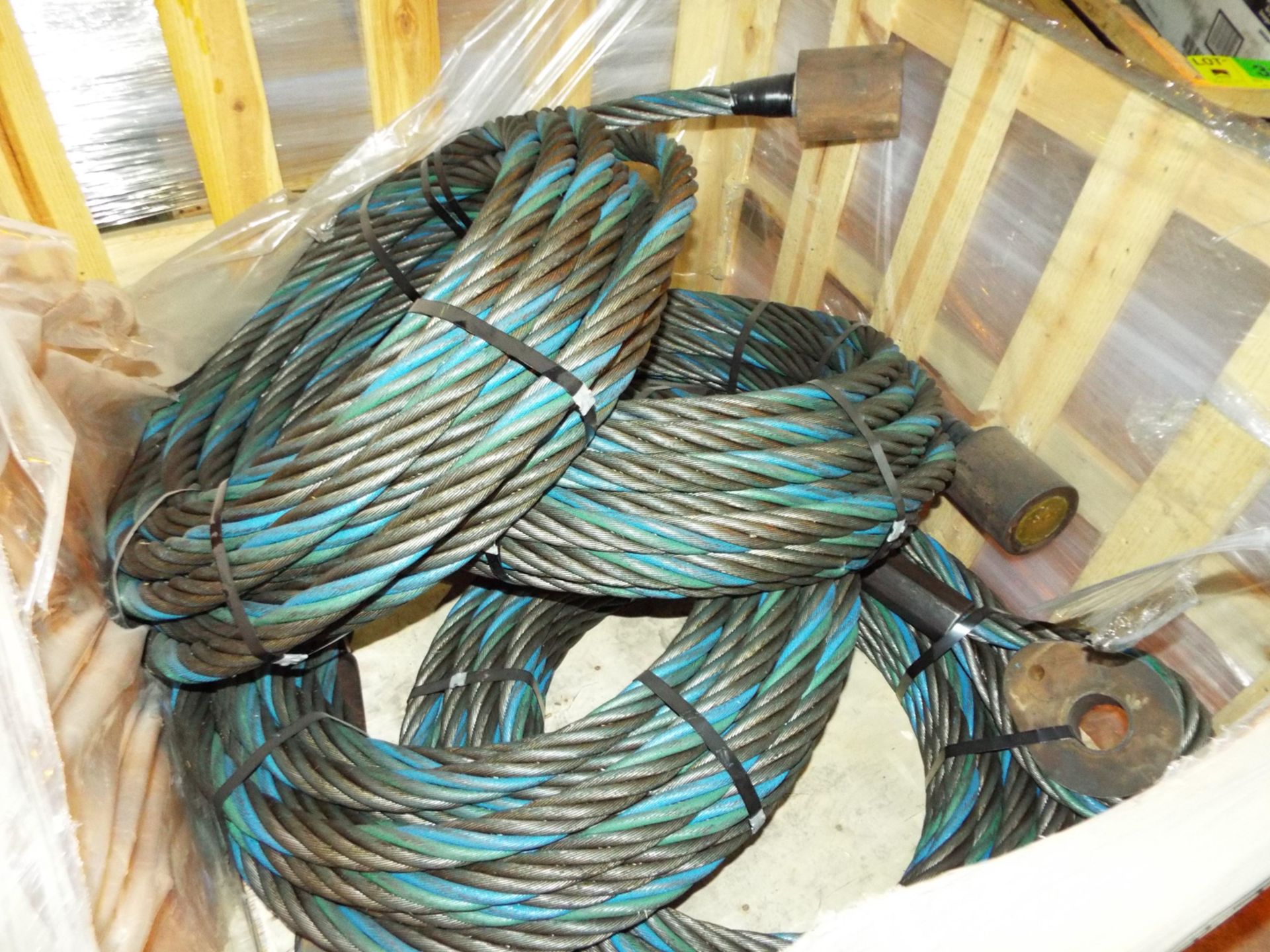 LOT/ CONTENTS OF CRATE - (4) BRIDGE SET HOISTING WIRE ROPE 1"-1/2" DIA. (CRATE 6E) - Image 2 of 3