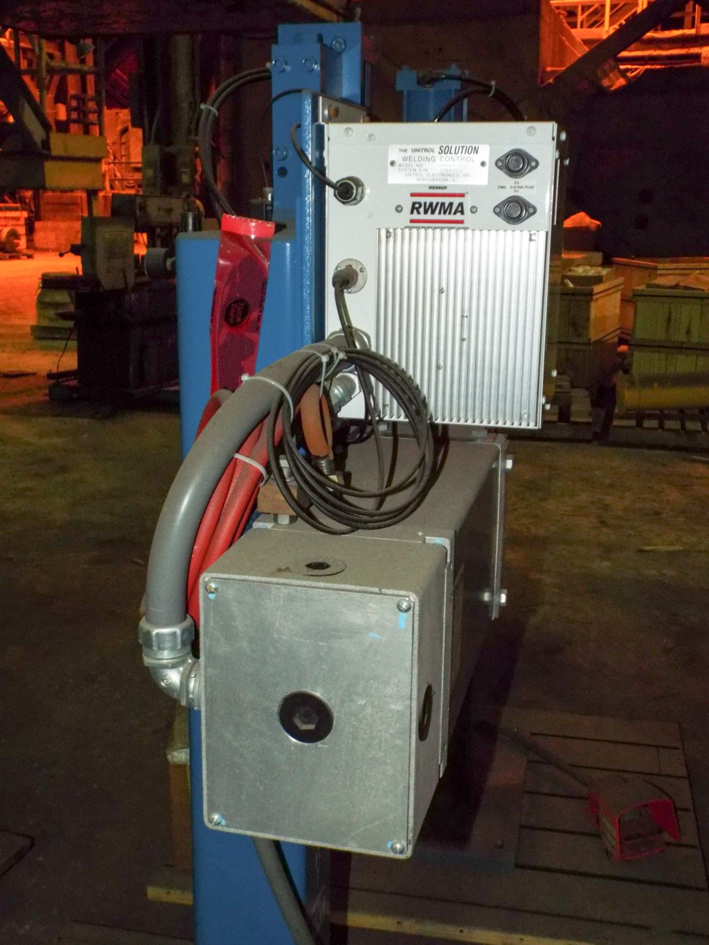 TAYLOR WINFIELD NV-1 SPOT WELDERS WITH UNITROL SOLUTION DIGITAL CONTROL, 20 KVA, 575V, 8" THROAT, 6" - Image 4 of 5