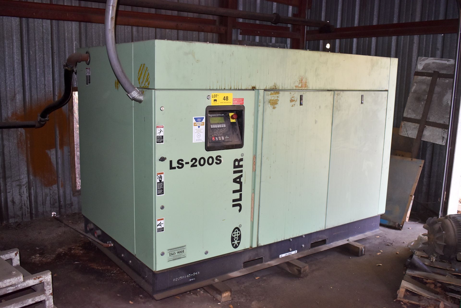 SULLAIR LS200SH/125/A ROTARY SCREW TYPE AIR COMPRESSOR WITH 200 HP, DIGITAL MICROPROCESSOR