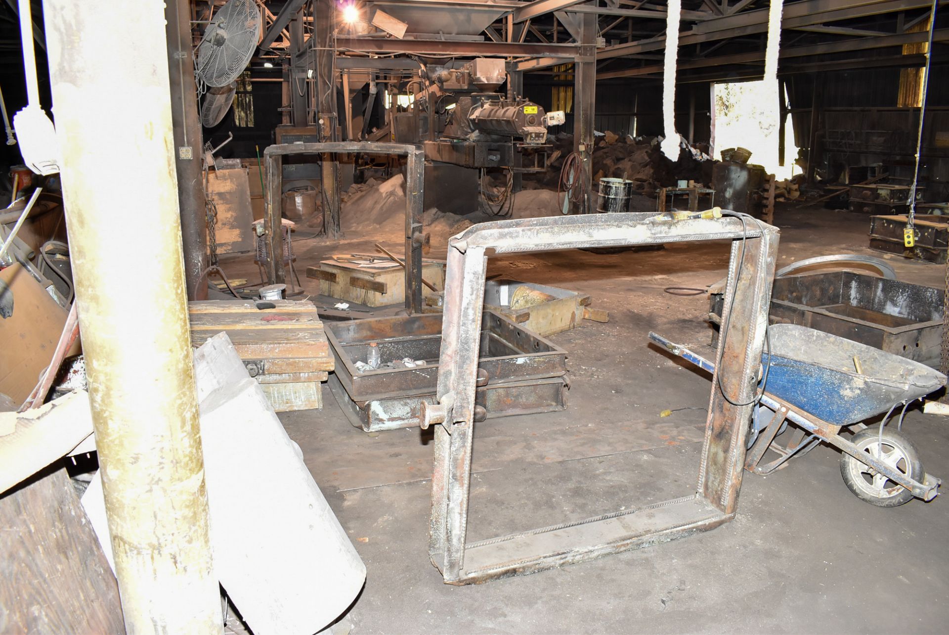 LOT/ ALL STEEL BOX FRAMES INSIDE FOUNDRY BUILDING, S/N N/A (CI) - Image 4 of 7