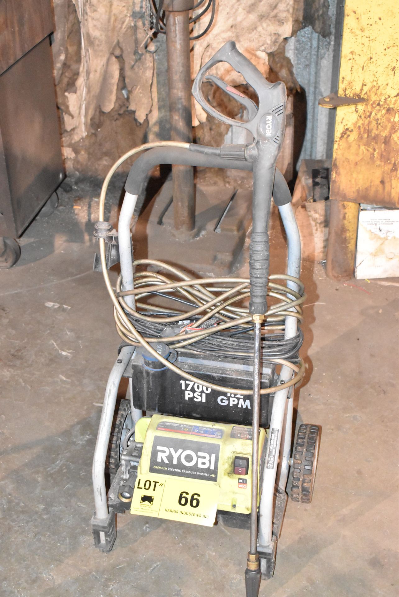 RYOBI ELECTRIC PRESSURE WASHER