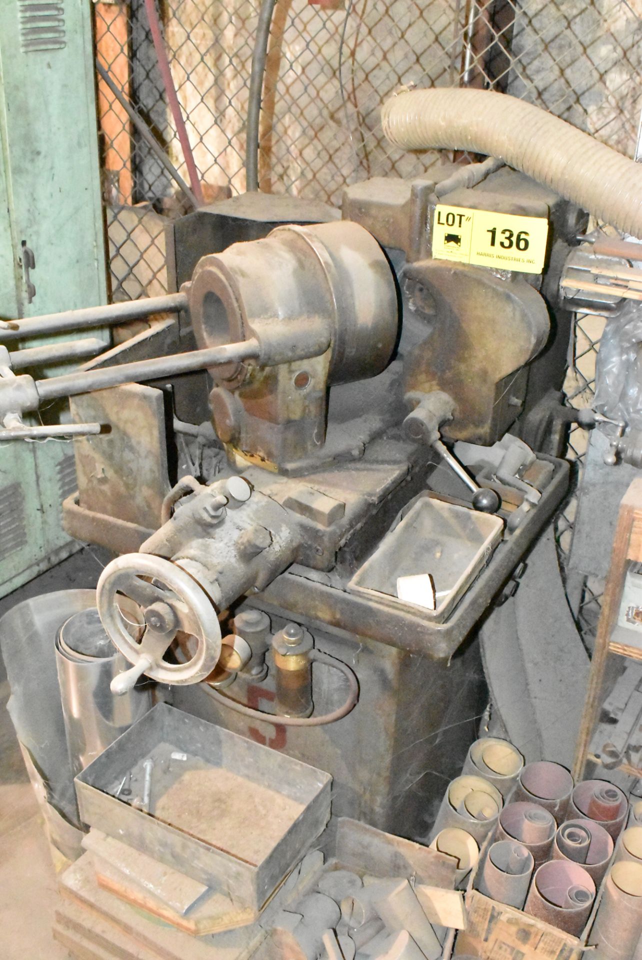 BROWN&SHARPE 4" DRILL GRINDER, S/N N/A (CI)