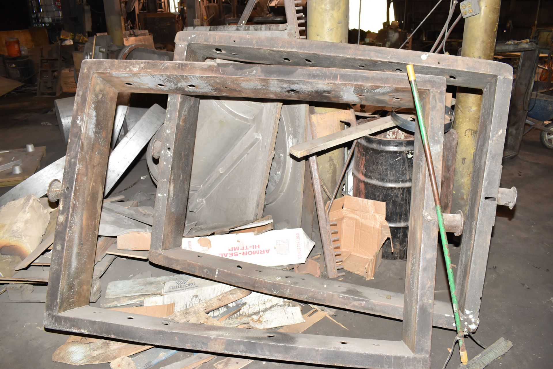 LOT/ ALL STEEL BOX FRAMES INSIDE FOUNDRY BUILDING, S/N N/A (CI) - Image 3 of 7