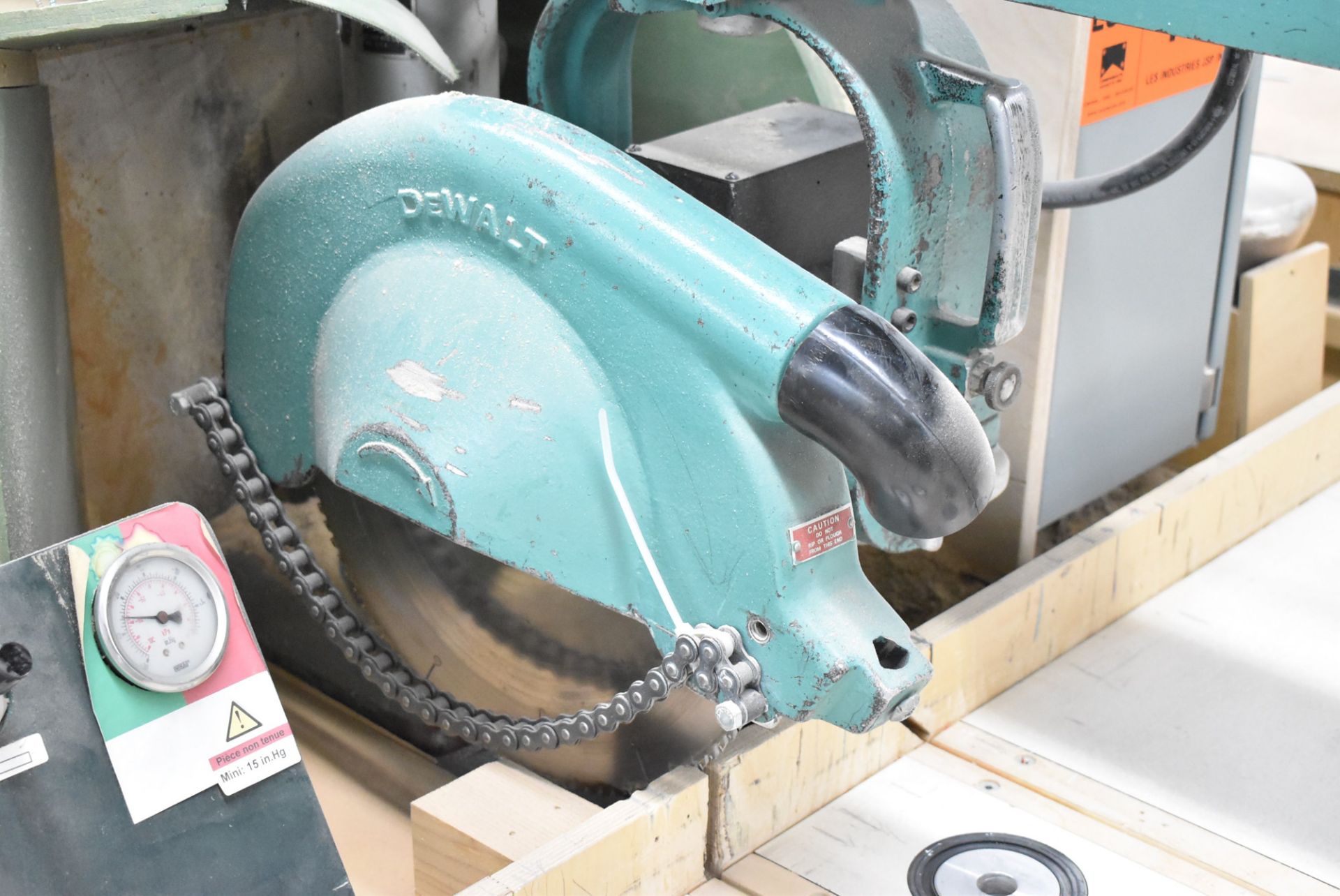 DEWALT RADIAL ARM SAW, S/N: N/A (CI) [RIGGING FEES FOR LOT #187 - $125 CDN PLUS APPLICABLE TAXES] - Image 3 of 5