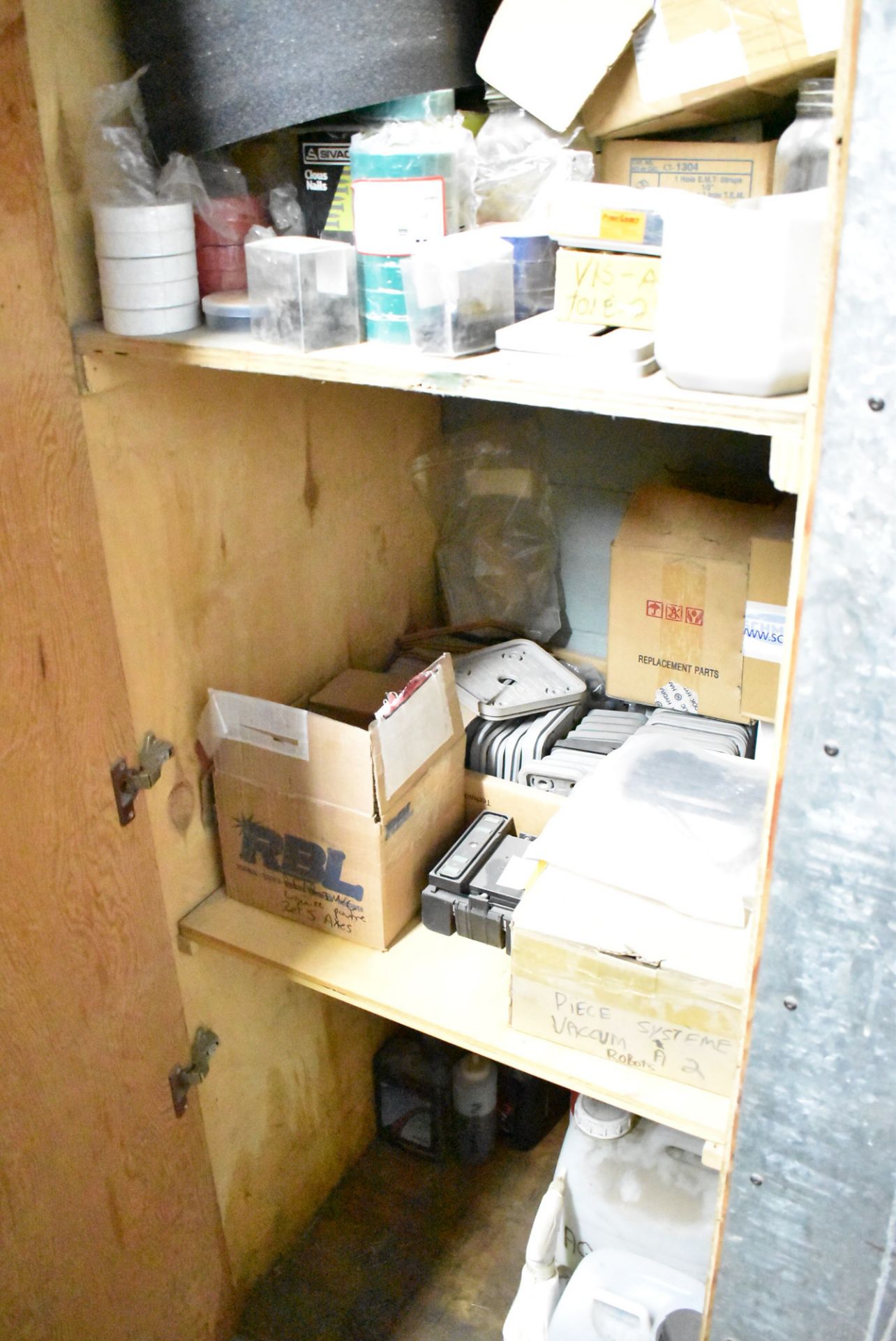 LOT/ STORAGE CABINETS WITH CONTENTS - SHOP SUPPLIES, CHEMICALS, HARDWARE, ELECTRICAL COMPONENTS, - Image 4 of 7