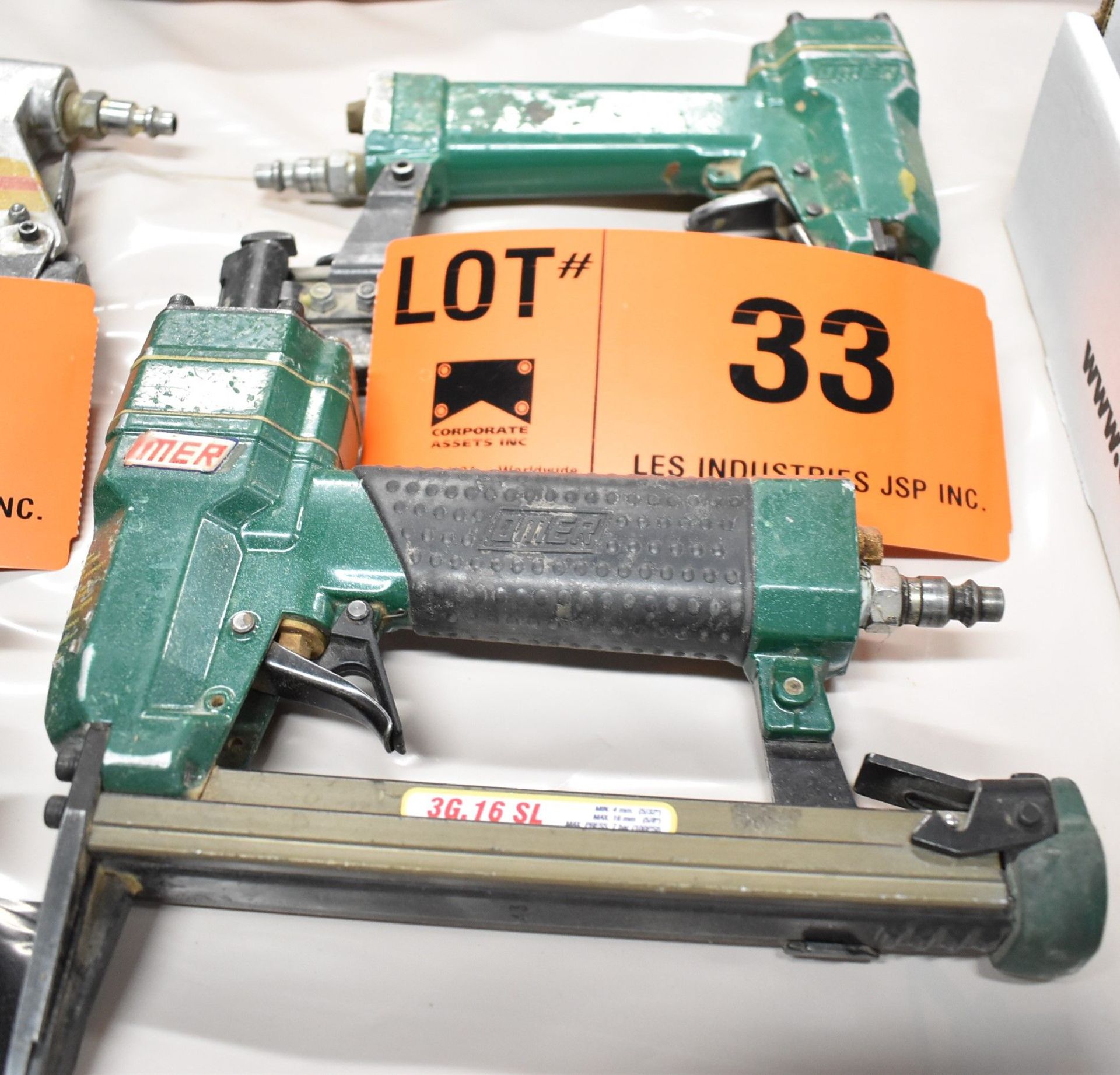 LOT/ (2) PNEUMATIC STAPLE GUNS