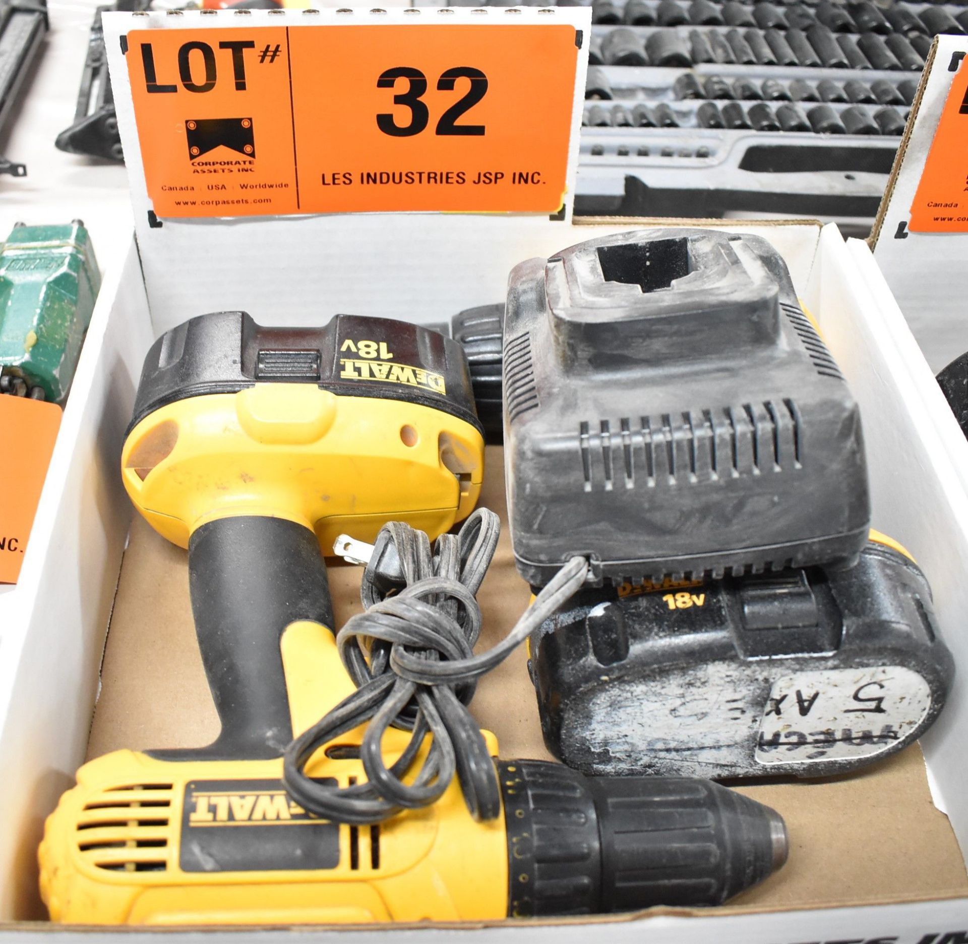 LOT/ (2) DEWALT CORDLESS DRILLS WITH CHARGER AND BATTERY