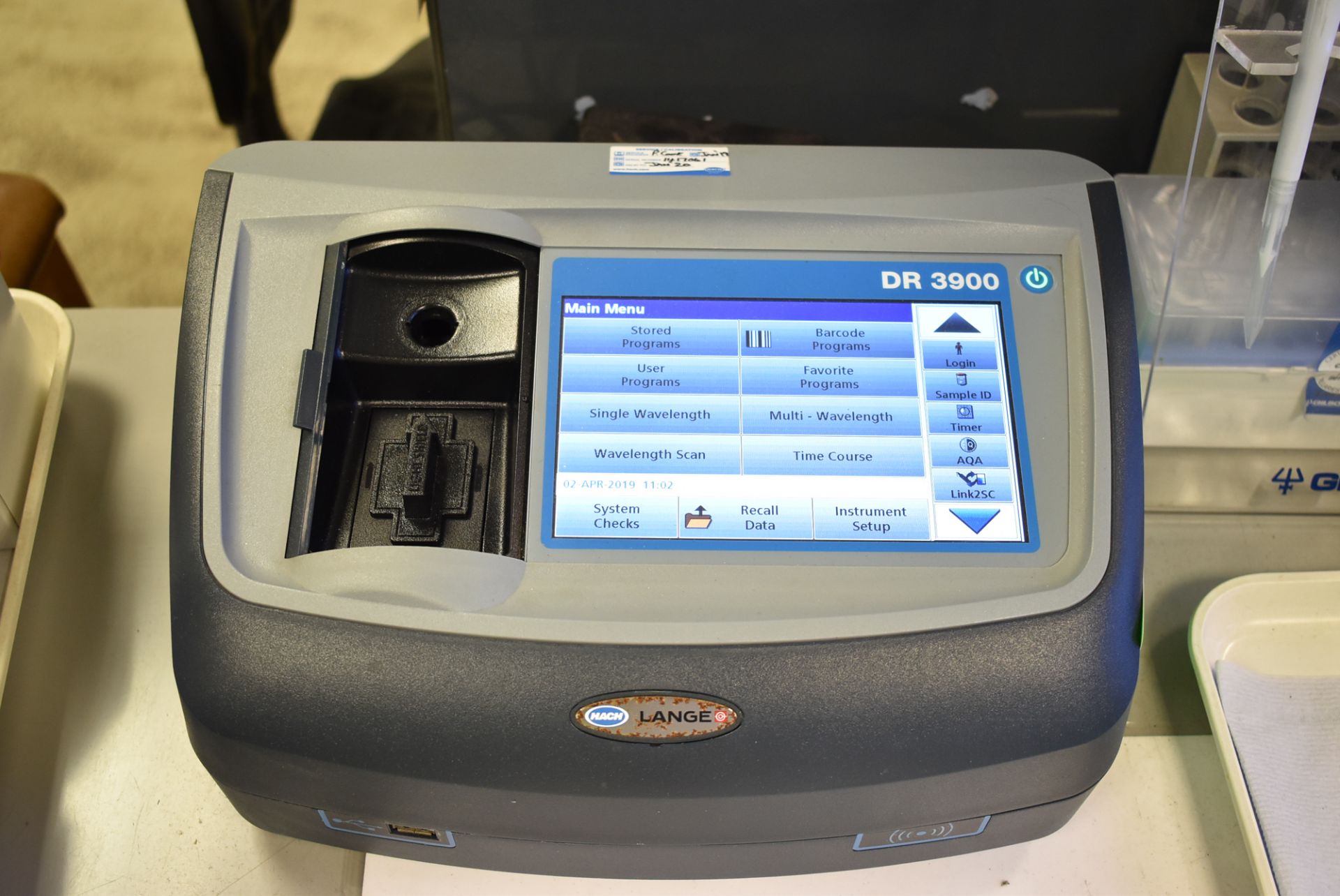 LANGE DR3900 DIGITAL BENCH TYPE SPECTROPHOTOMETER S/N: 1417061 (ROOM 264) [RIGGING FEES FOR LOT # - Image 2 of 3