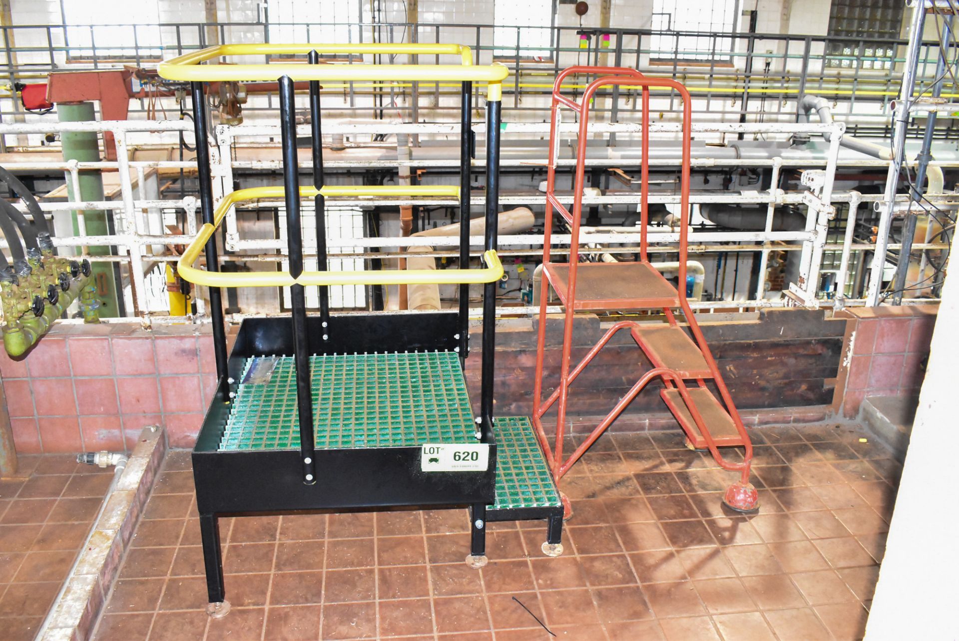 LOT/ PORTABLE WORK PLATFORMS, ROLLING STEP LADDERS, SHOP TOWEL DISPENSERS (CI) (WET BUILDING 2ND