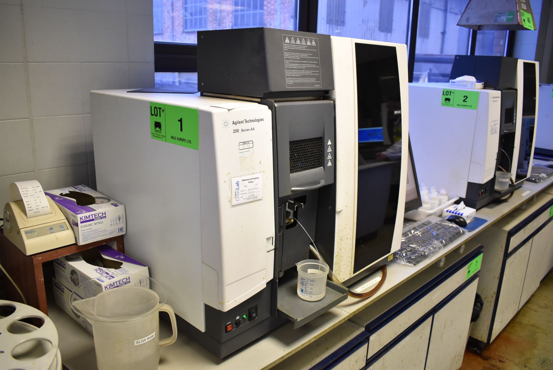 AGILENT TECHNOLOGIES 280FS AA SPECTROMETER WITH DATA ACQUISITION COMPUTER S/N: AA1108M034 (ROOM 264)