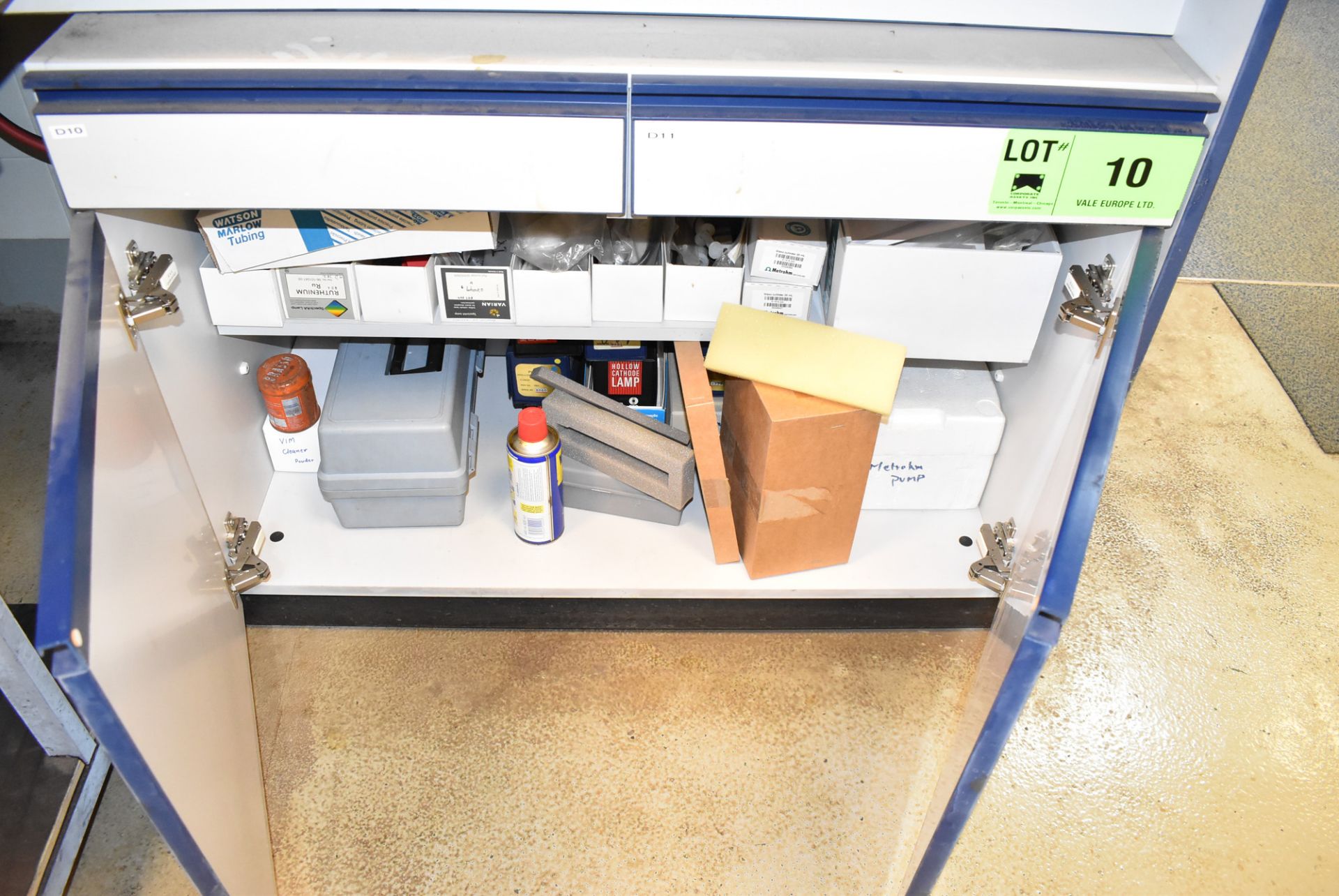 LOT/ CABINET WITH AGILENT SPECTROMETER SUPPLIES - METROHM EQUIPMENT (ROOM 264) [RIGGING FEES FOR LOT - Image 3 of 4
