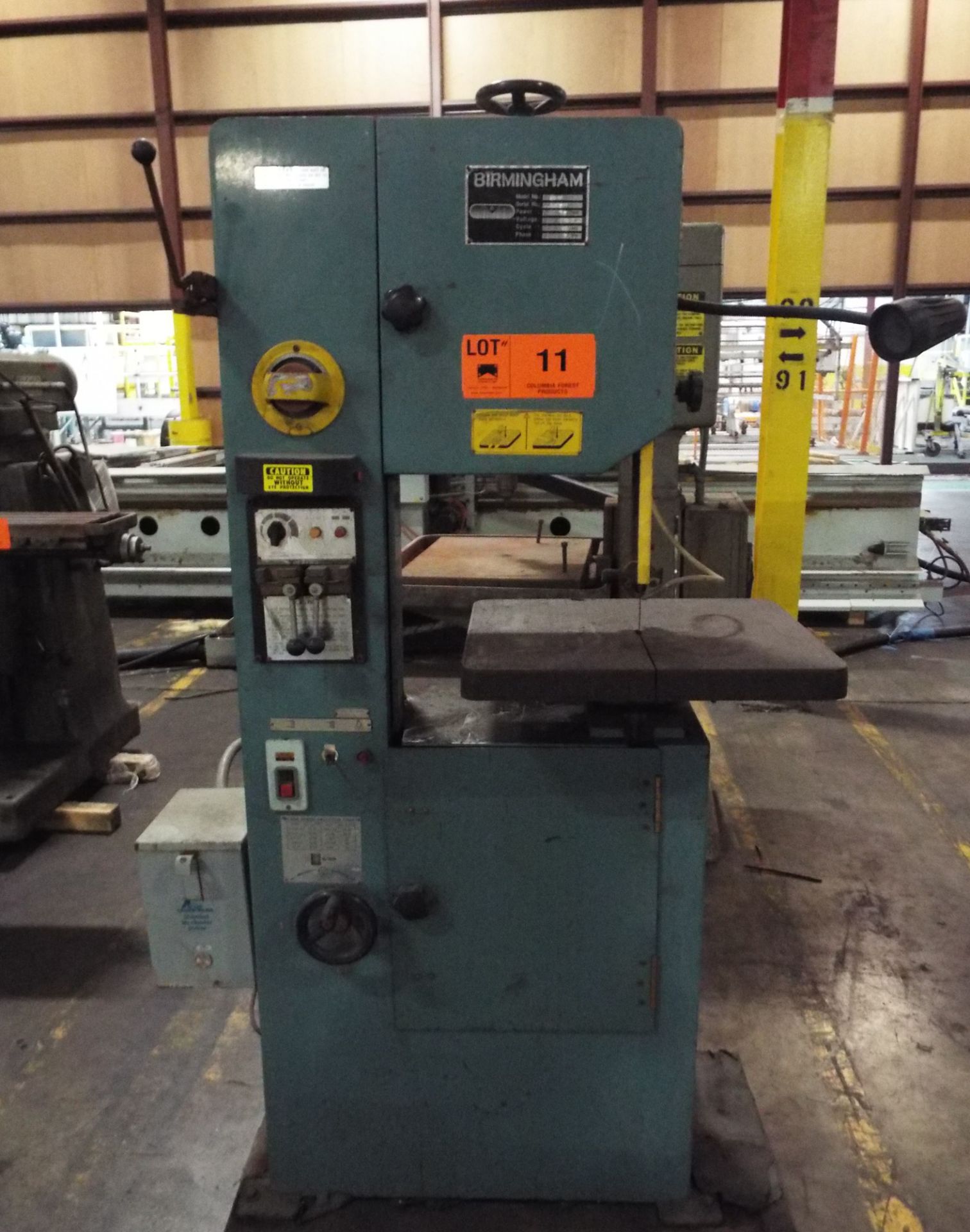 BIRMINGHAM KB-36 METAL CUTTING VERTICAL BAND SAW WITH 16"X20" TABLE, 14" THROAT, 9" MAX. WORK