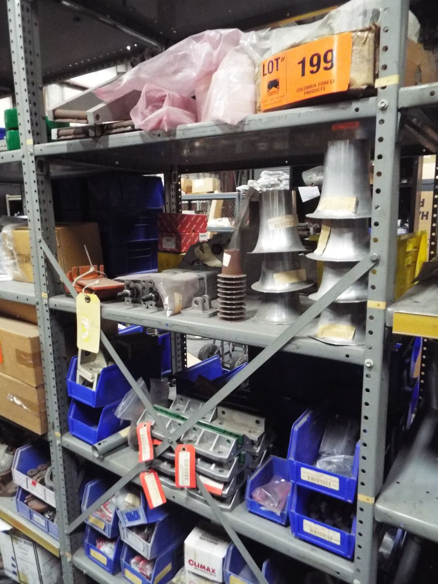 LOT/ CONTENTS OF SHELF - INCLUDING BUT NOT LIMITED TO CYLINDERS, SPRINGS AND SPARE PARTS
