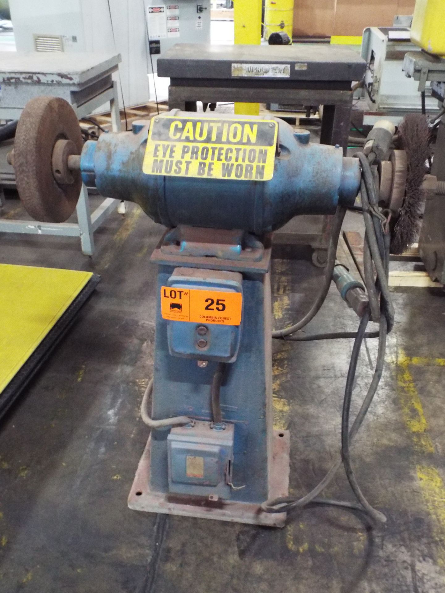 MFG. UNKNOWN HEAVY DUTY DOUBLE END PEDESTAL GRINDER