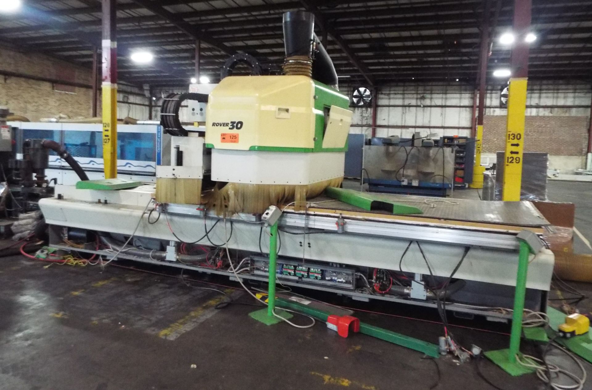 BIESSE (2001) ROVER30 3 AXIS CNC ROUTER WITH BIESSE CNC CONTROL, TRAVELS: X - 135"; Y - 61"; Z - - Image 4 of 10