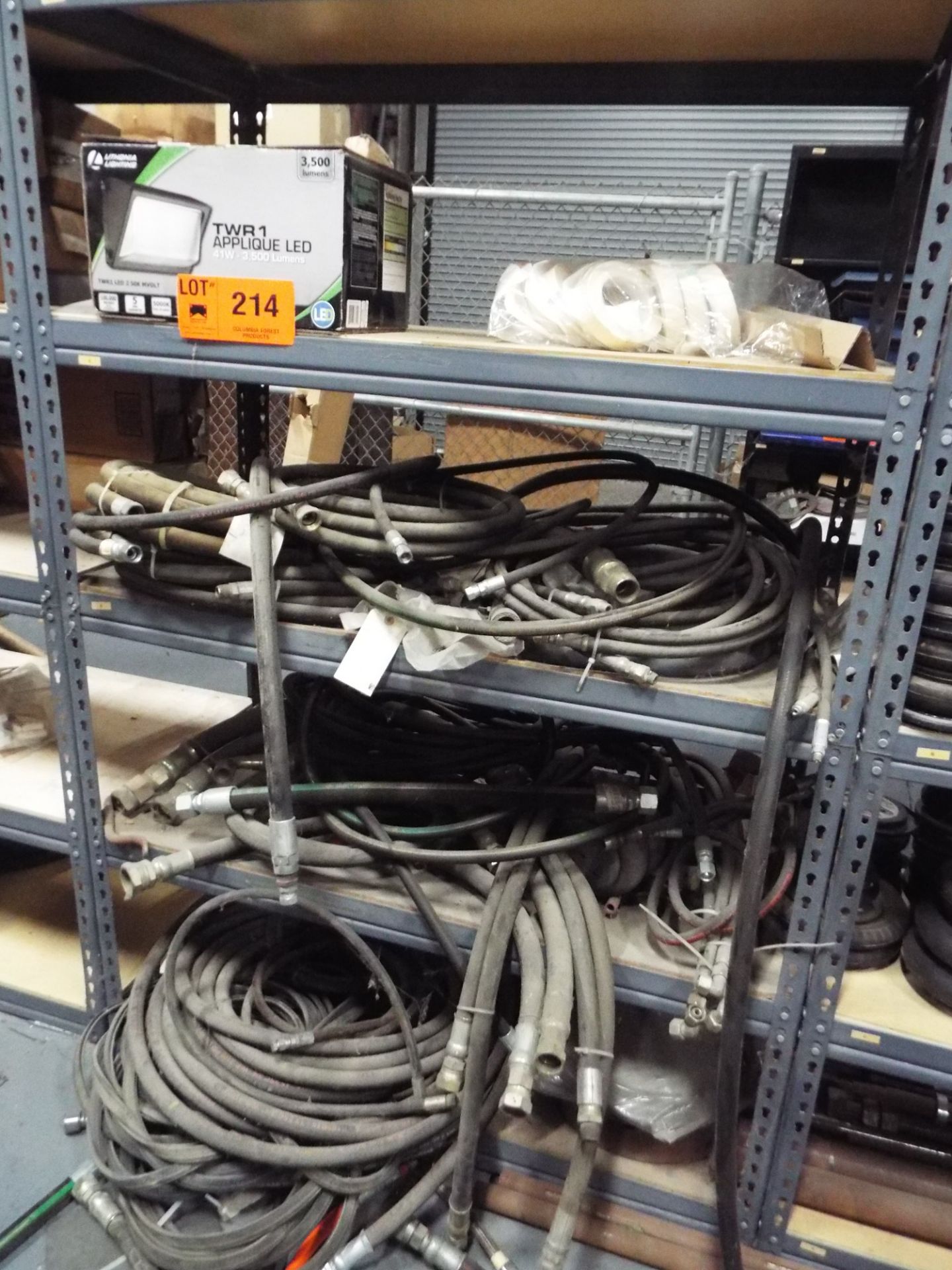 LOT/ CONTENTS OF SHELF - INCLUDING BUT NOT LIMITED TO HYDRAULIC HOSES VARIOUS SIZES, SECURITY