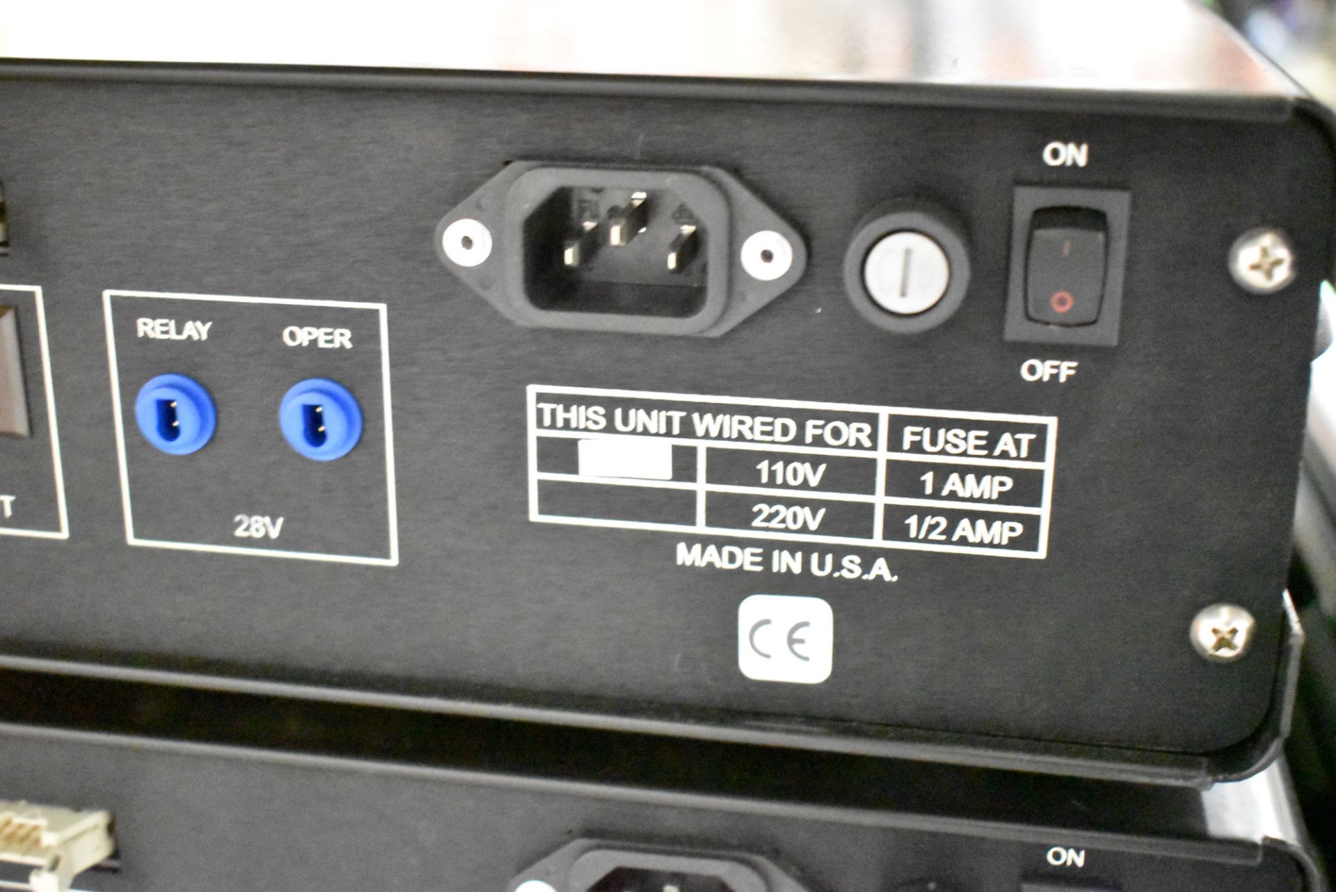 LOT/ (10) COULBOURN ISOLATED ELECTRONIC PROGRAMMABLE BEHAVIORAL STIMULATORS [$50 USD OPTIONAL - Image 4 of 6