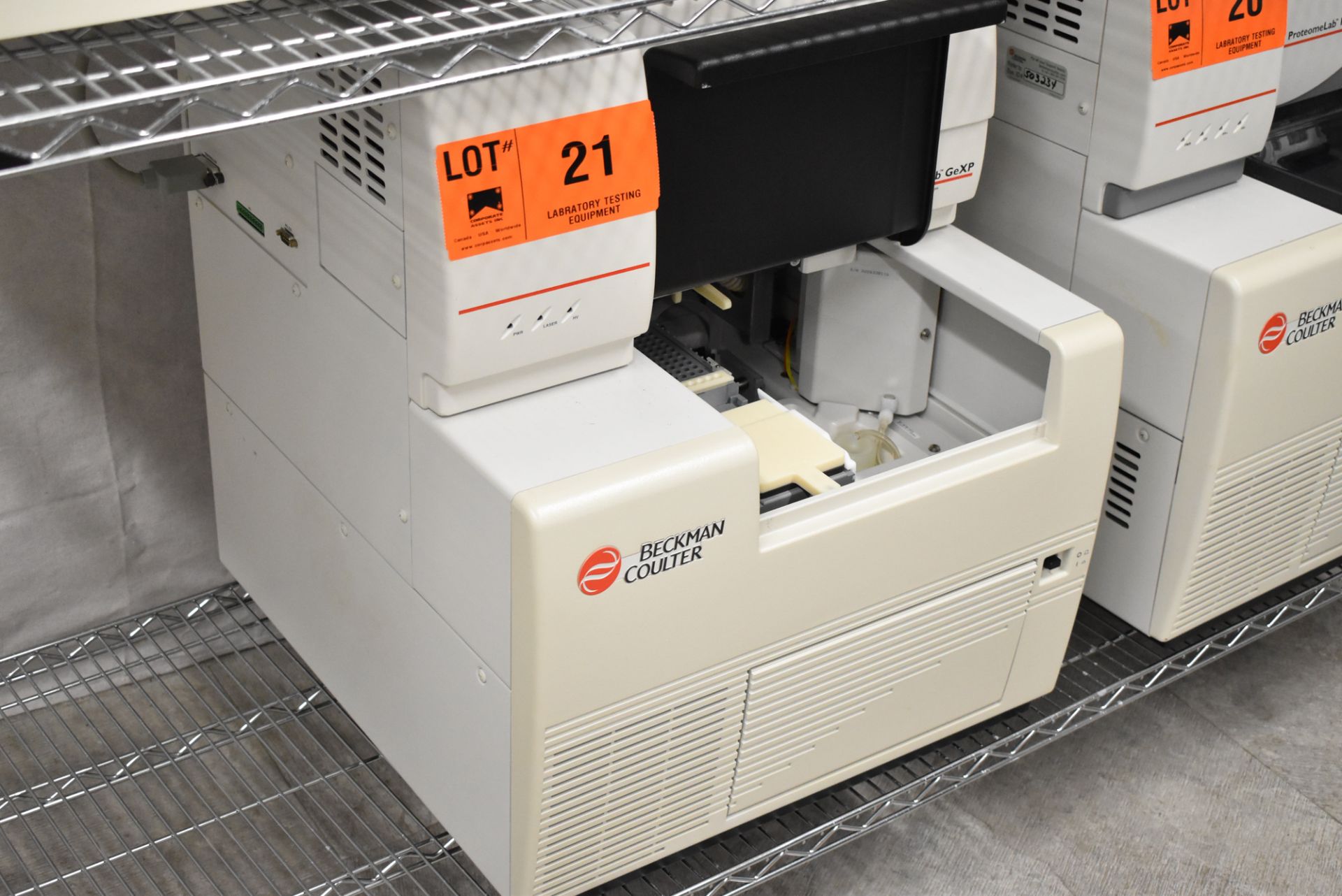 BECKMAN COULTER GENOMELAB GeXP GENETIC ANALYSIS SYSTEM WITH MANUAL AND CABLES, PC NOT INCLUDED, S/N: - Image 2 of 5