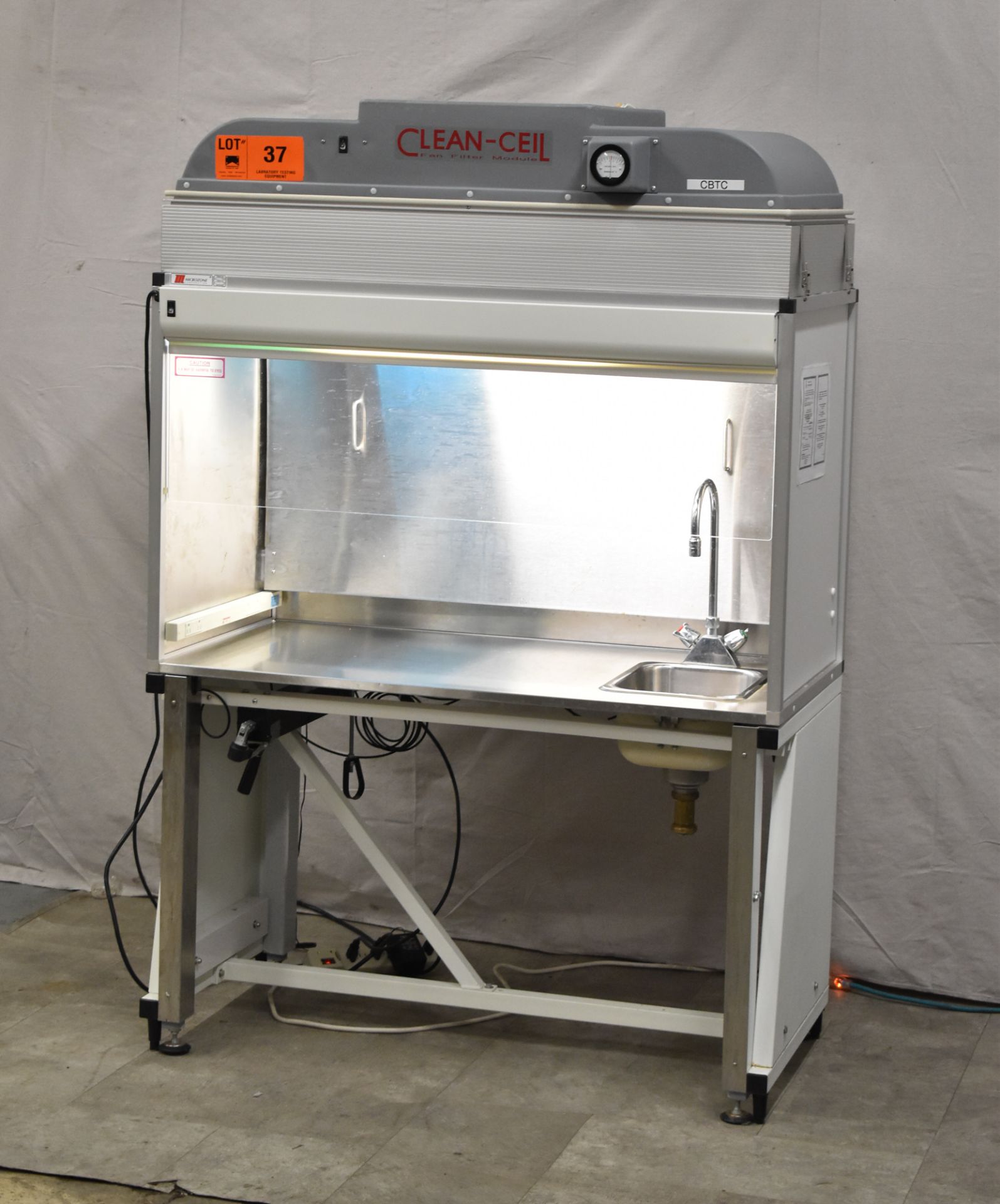 MICROZONE CLEAN-CEIL FFM-2-4--WA PORTABLE LAB EXHAUST HOOD WITH MICROZONE HEPA FILTRATION ,