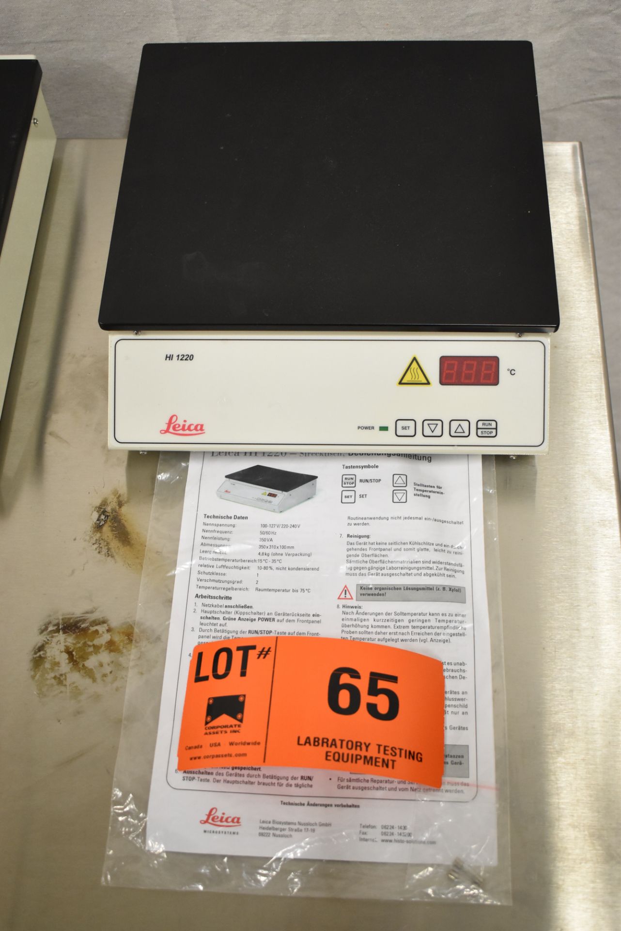 LEICA HI1220 DIGITAL HOT PLATE WITH 350W/125V/1PH/50-60HZ, MAX 75 DEG C, S/N N/A [$10 USD OPTIONAL